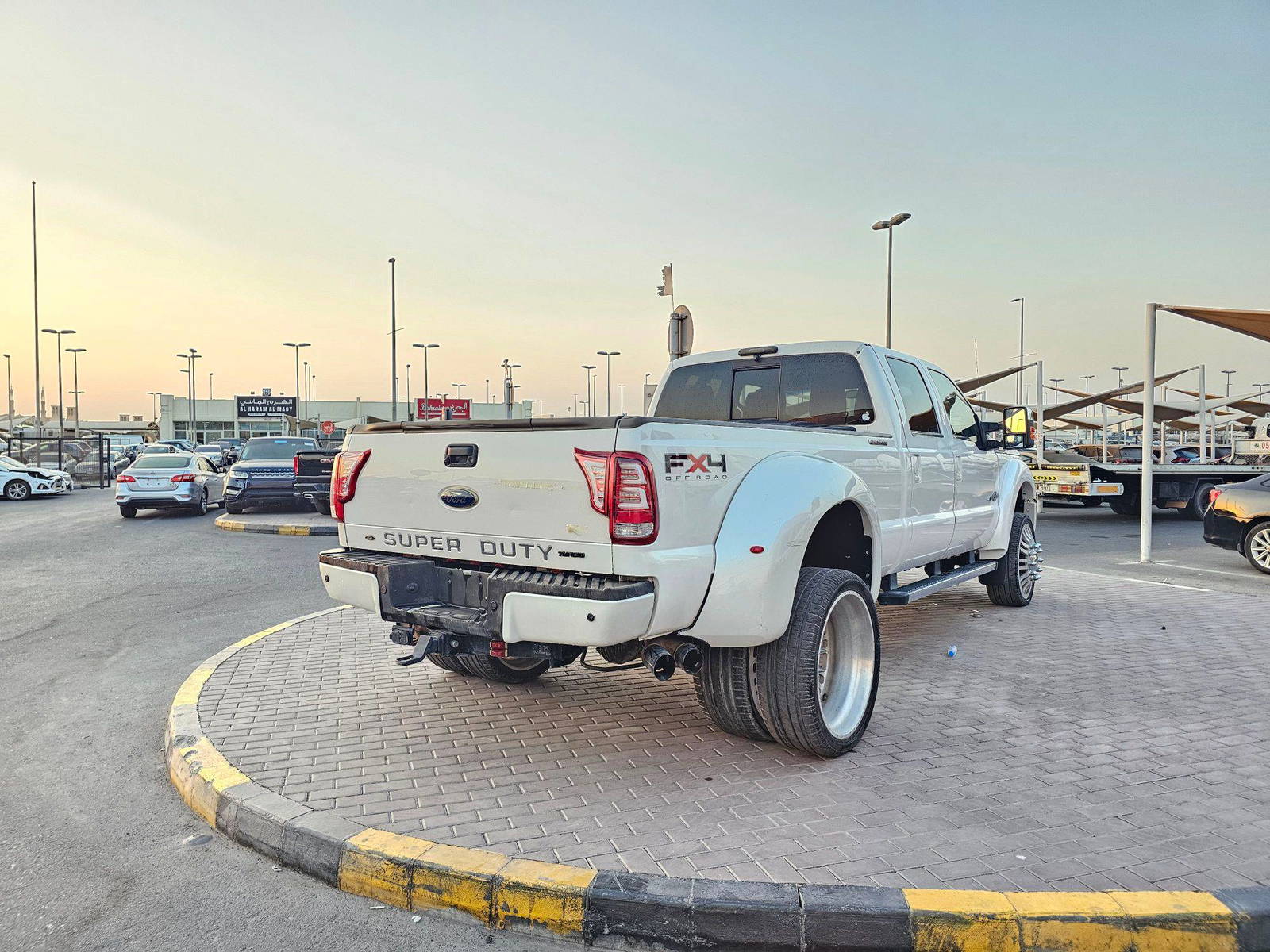 2011 FORD F450 — 168734 KM — Lot 2BEA51079 — Souq - Marhaba Auctions Used Cars - Image 5