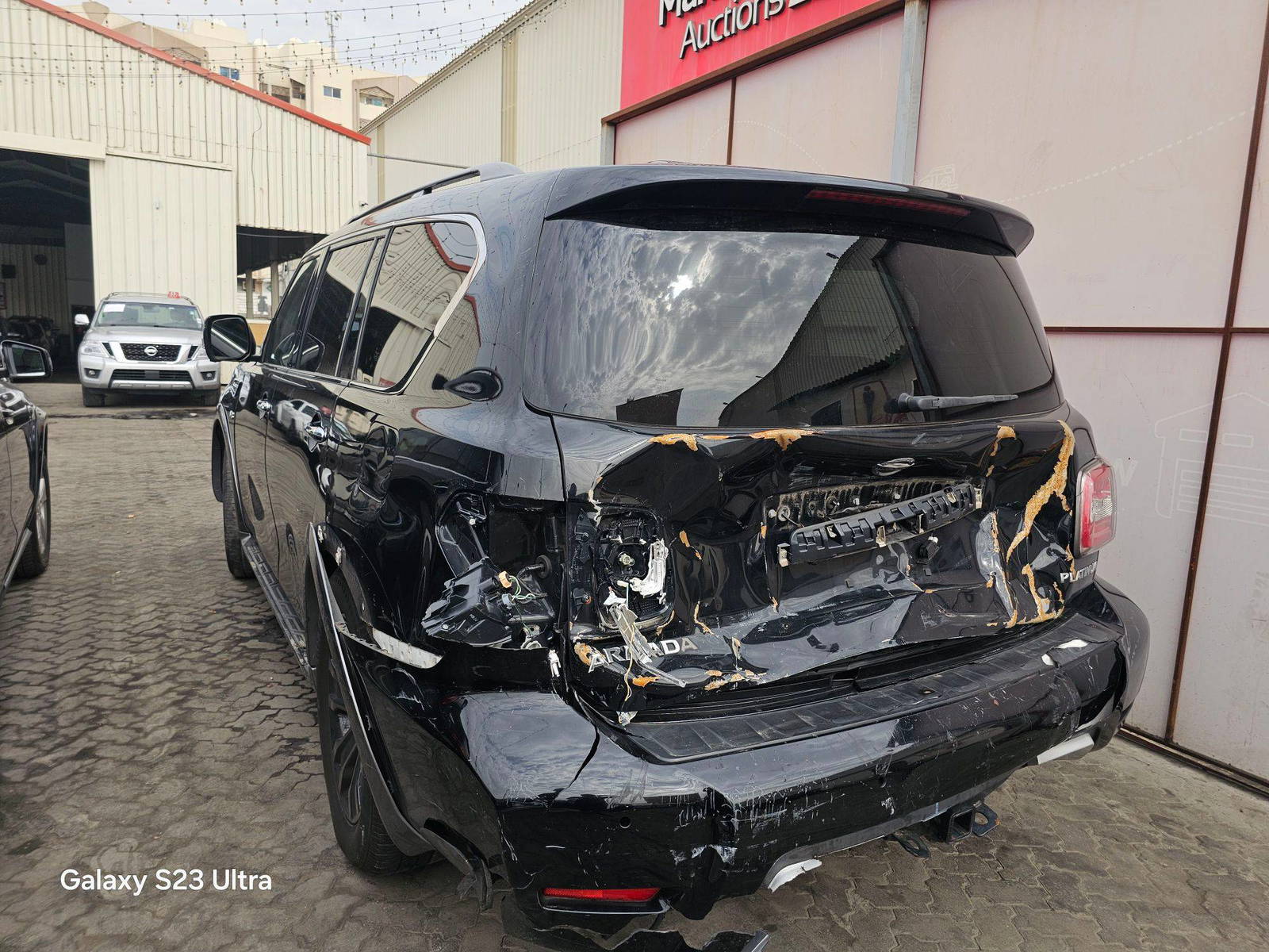 2017 NISSAN ARMADA — 176963 Miles — Lot H9003828 — Main - Marhaba Auctions Used Cars - Image 5