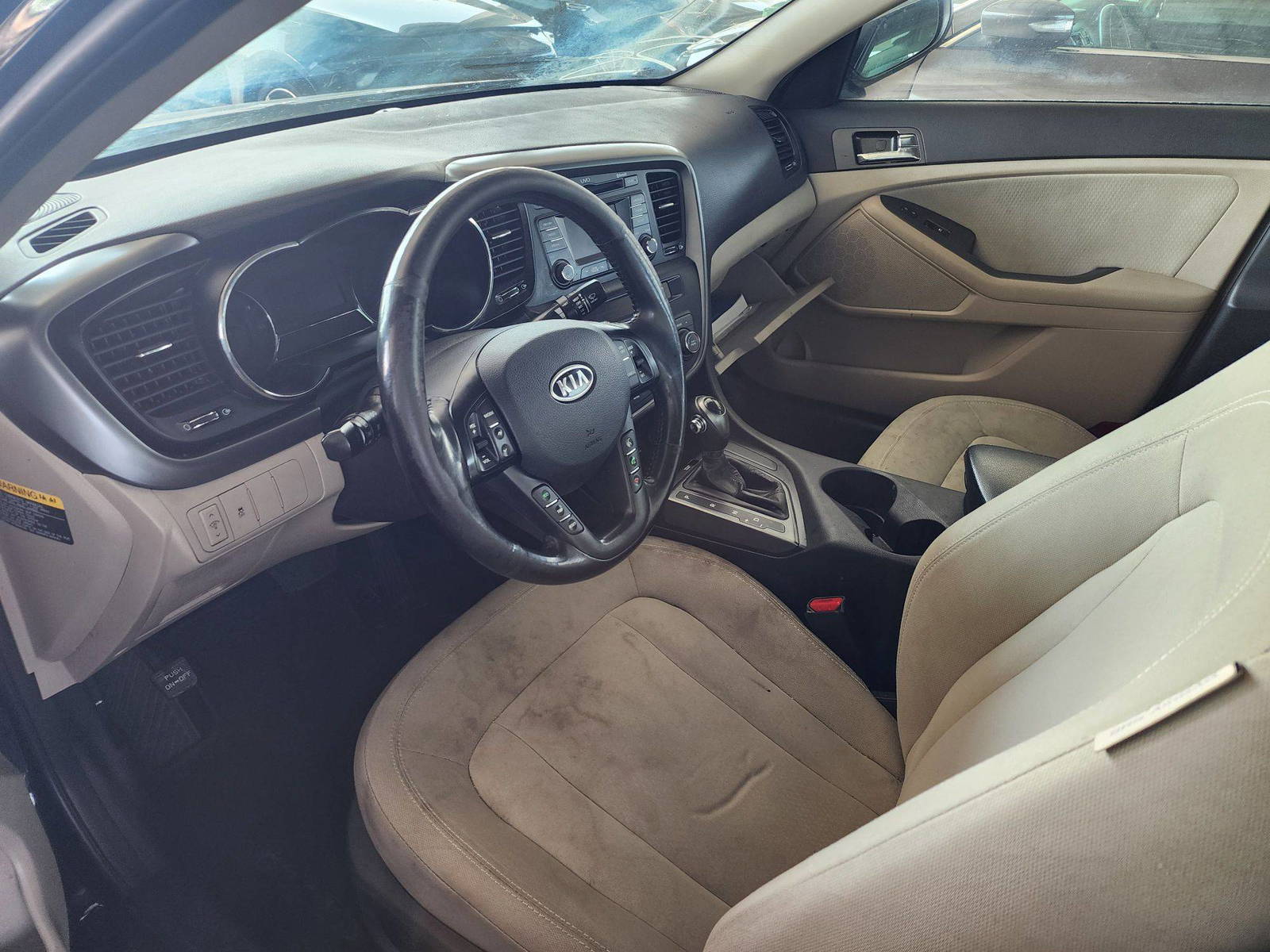 2012 KIA OPTIMA — 158809 Miles — Lot 57662684 — Souq - Marhaba Auctions Used Cars - Image 6