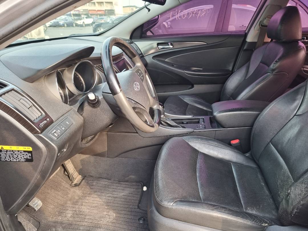 2012 HYUNDAI SONATA — 216553 KM — Lot 214587 — Main - Marhaba Auctions Used Cars - Image 8