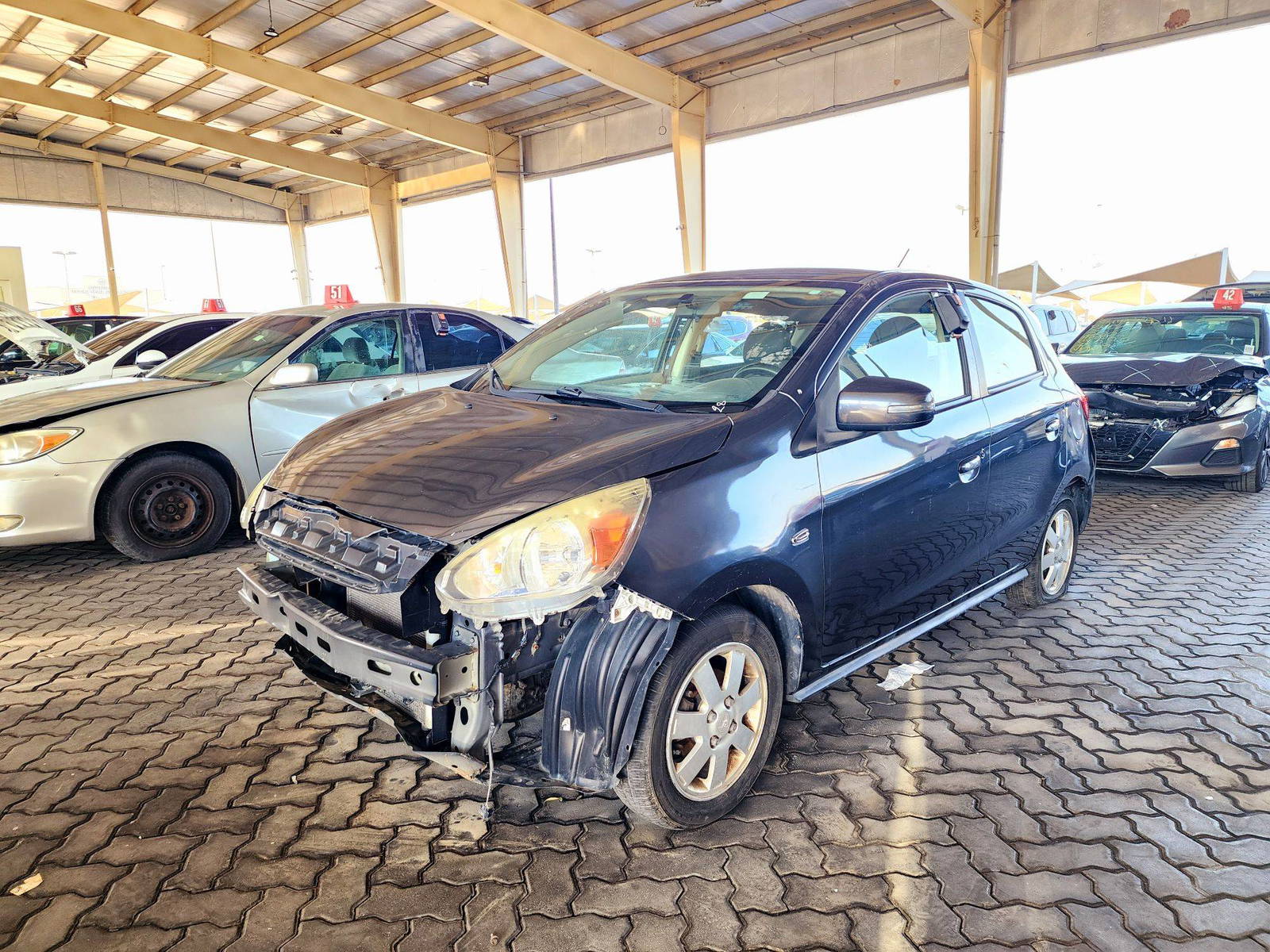 2015 MITSUBISHI MIRAGE — 166132 Miles — Lot 2FH013193 — Souq - Marhaba Auctions Used Cars - Image 5
