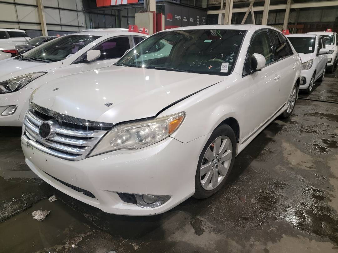 2011 TOYOTA AVALON — 203638 Miles — Lot BU386600 — Main - Marhaba Auctions Used Cars - Image 3