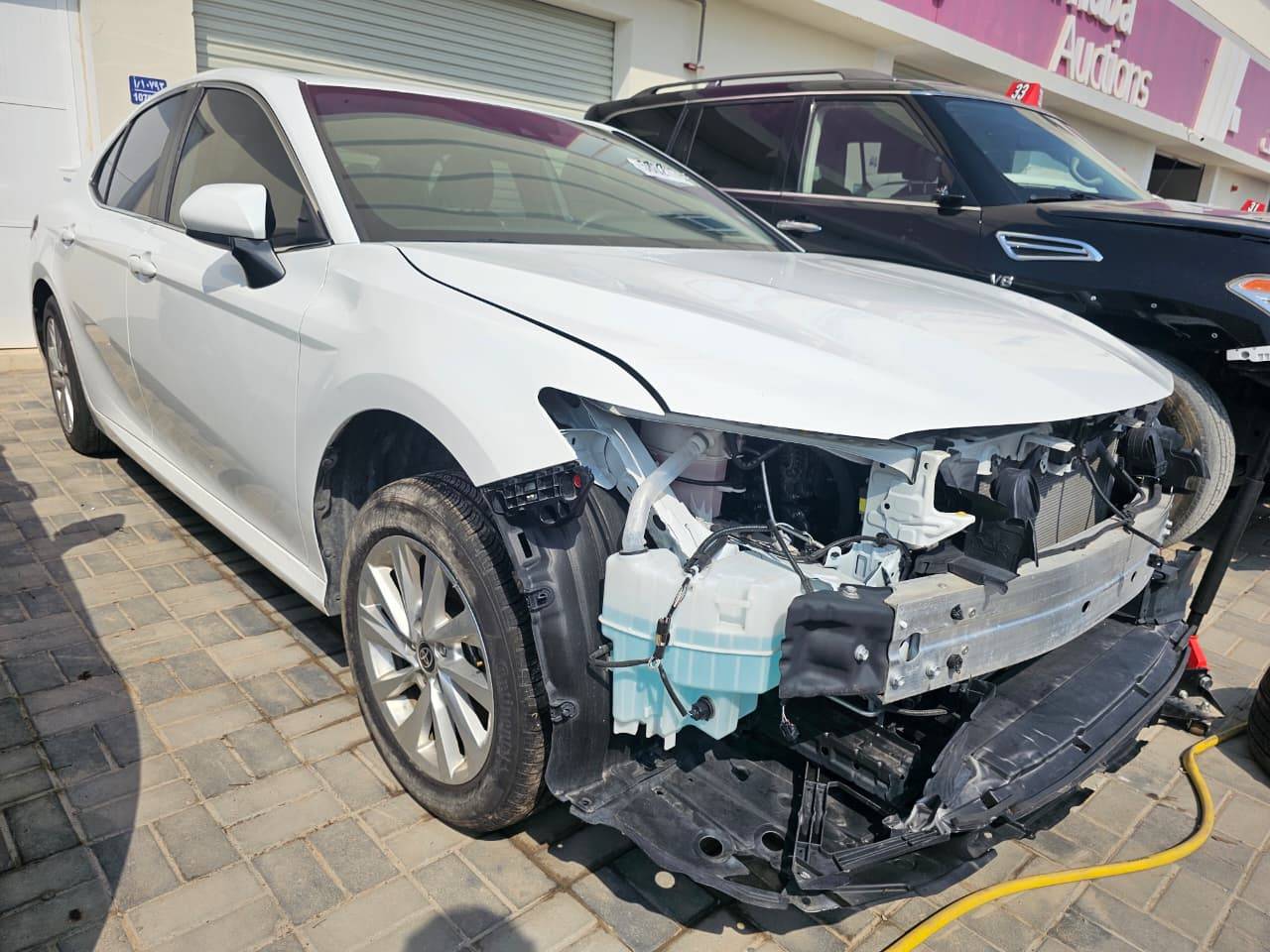 Toyota Camry 2024 view 2
