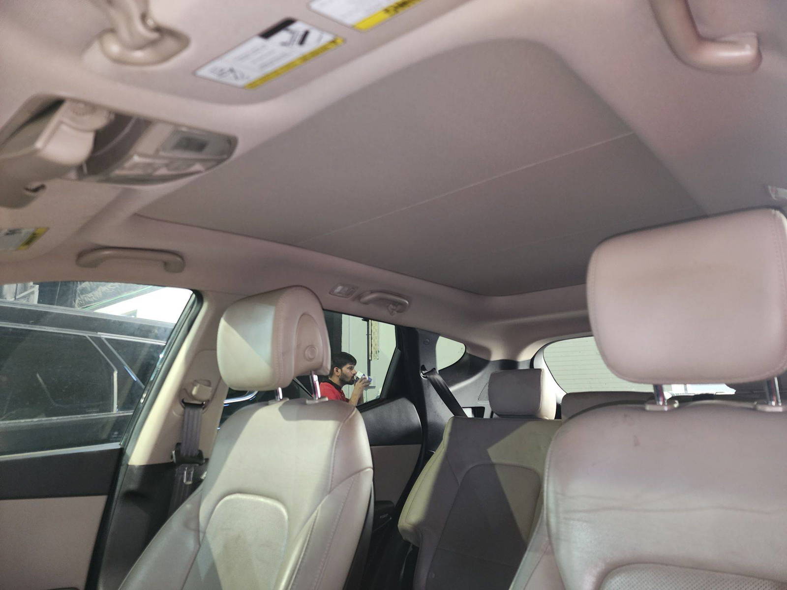 2017 HYUNDAI SANTA FE — 108215 Miles — Lot 6630415 — Al Quoz - Marhaba Auctions Used Cars - Image 10