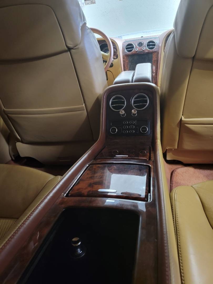 2006 BENTLEY CONTINENTAL GT — 47208 KM — Lot C031190 - Marhaba Auctions Used Cars - Image 6