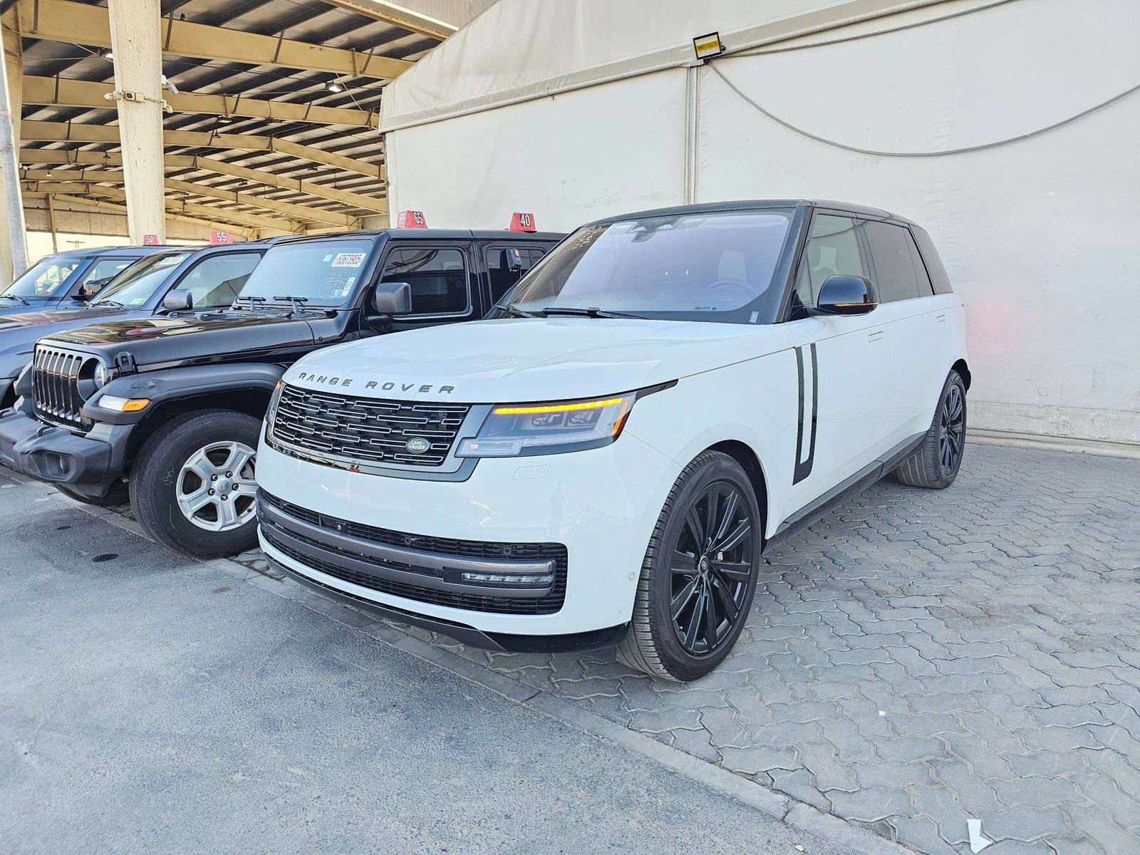 2023 LAND ROVER RANGE ROVER — 11372 Miles — Lot PA075307 — Al Quoz - Marhaba Auctions Used Cars - Image 3
