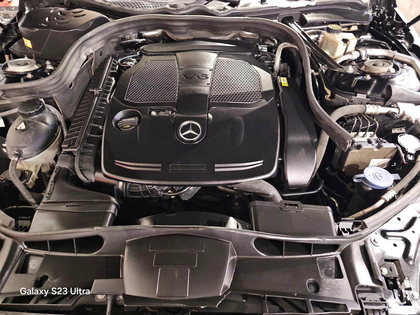 MERCEDES BENZ E 350 2015 - Marhaba Auction Used Cars - Image 11