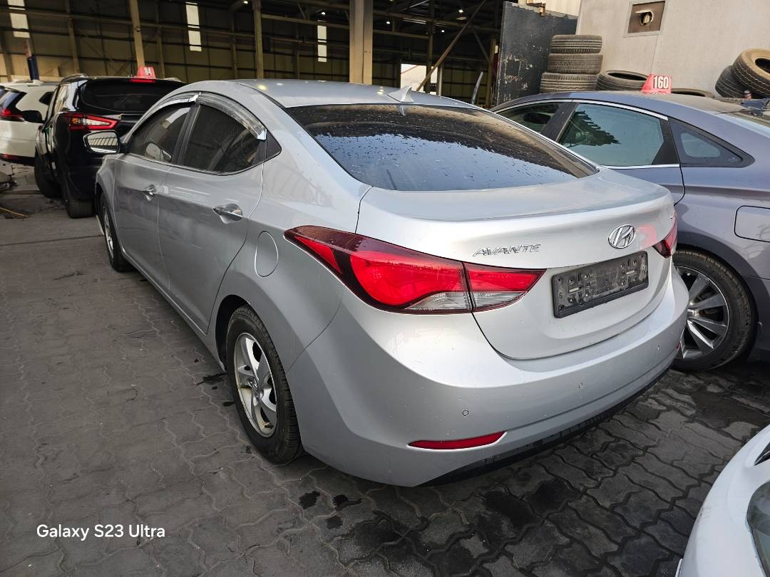 2014 HYUNDAI AVANTE — 241405 KM — Lot 056498 — Main - Marhaba Auctions Used Cars - Image 3
