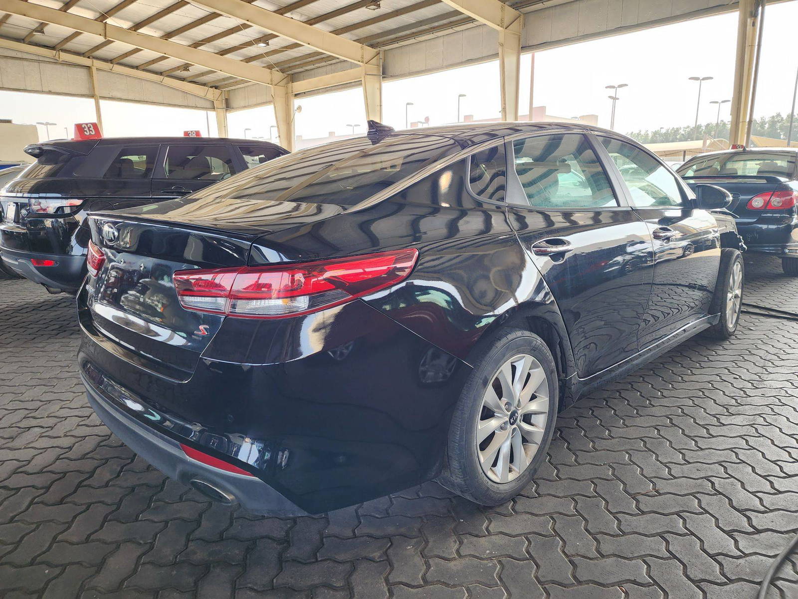 2018 KIA OPTIMA — 169434 Miles — Lot 51641734 — Souq - Marhaba Auctions Used Cars - Image 3