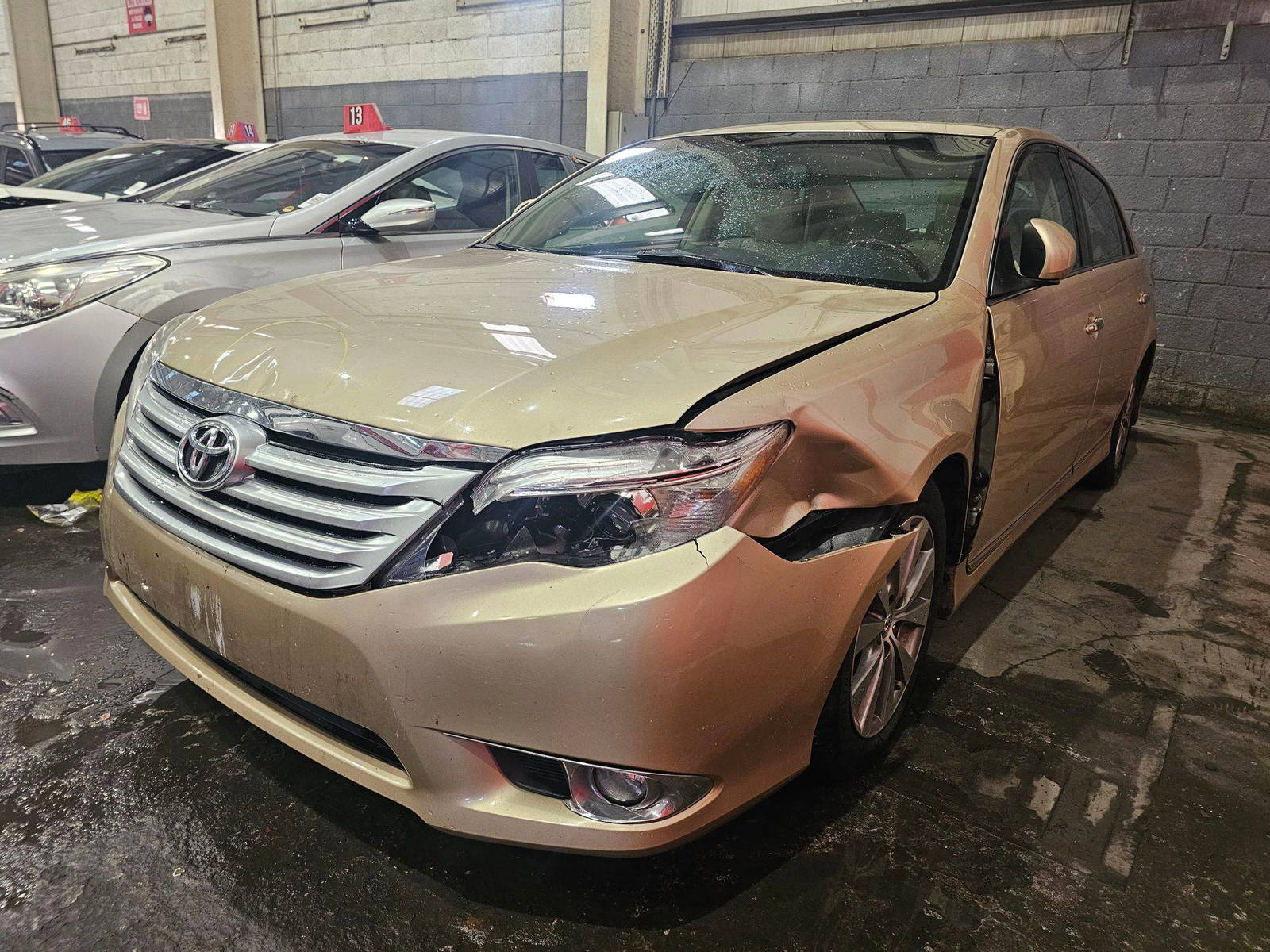TOYOTA AVALON 2011 - Marhaba Auction Used Cars - Image 3