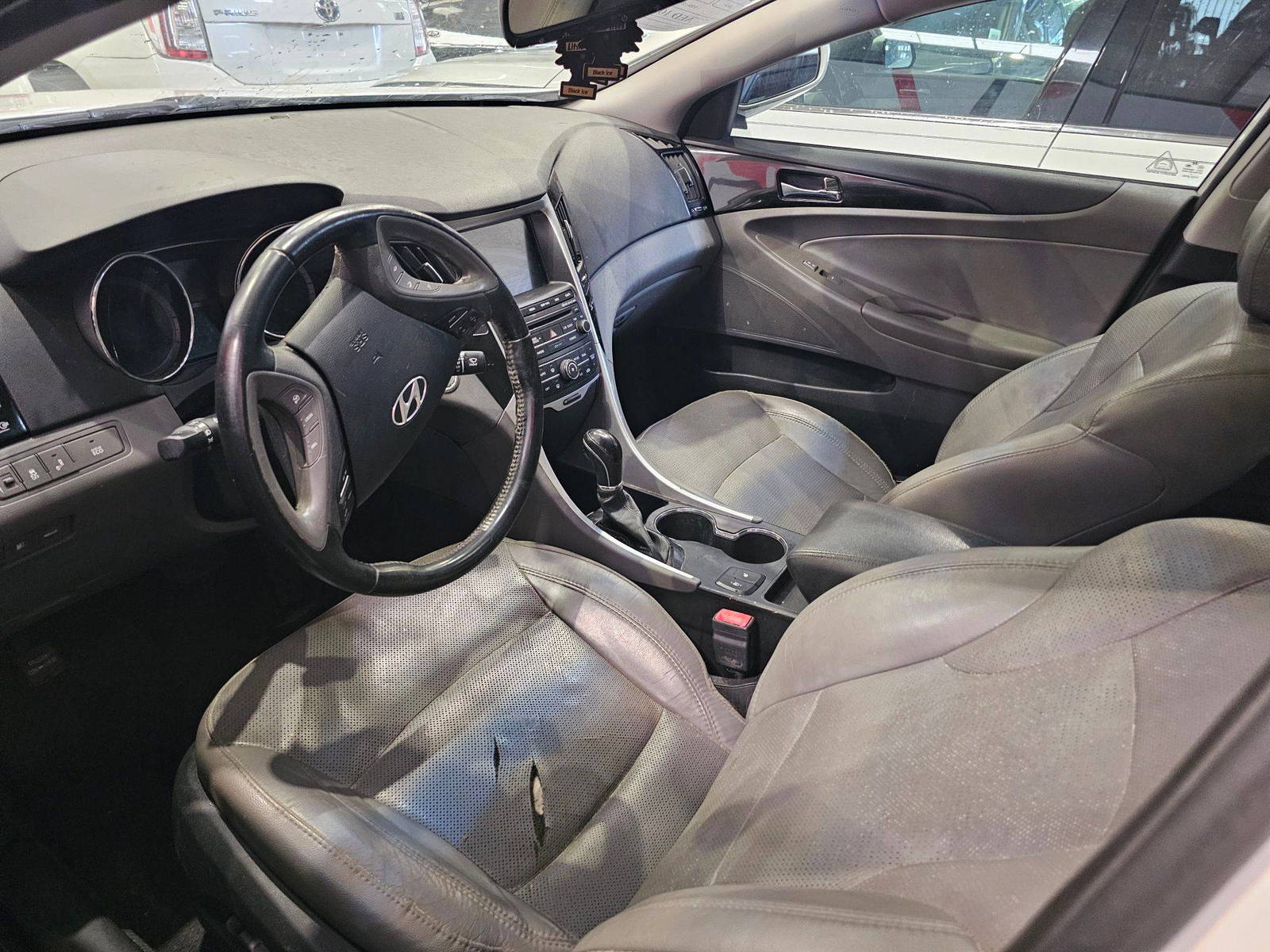 HYUNDAI SONATA 2014 - Marhaba Auction Used Cars - Image 8