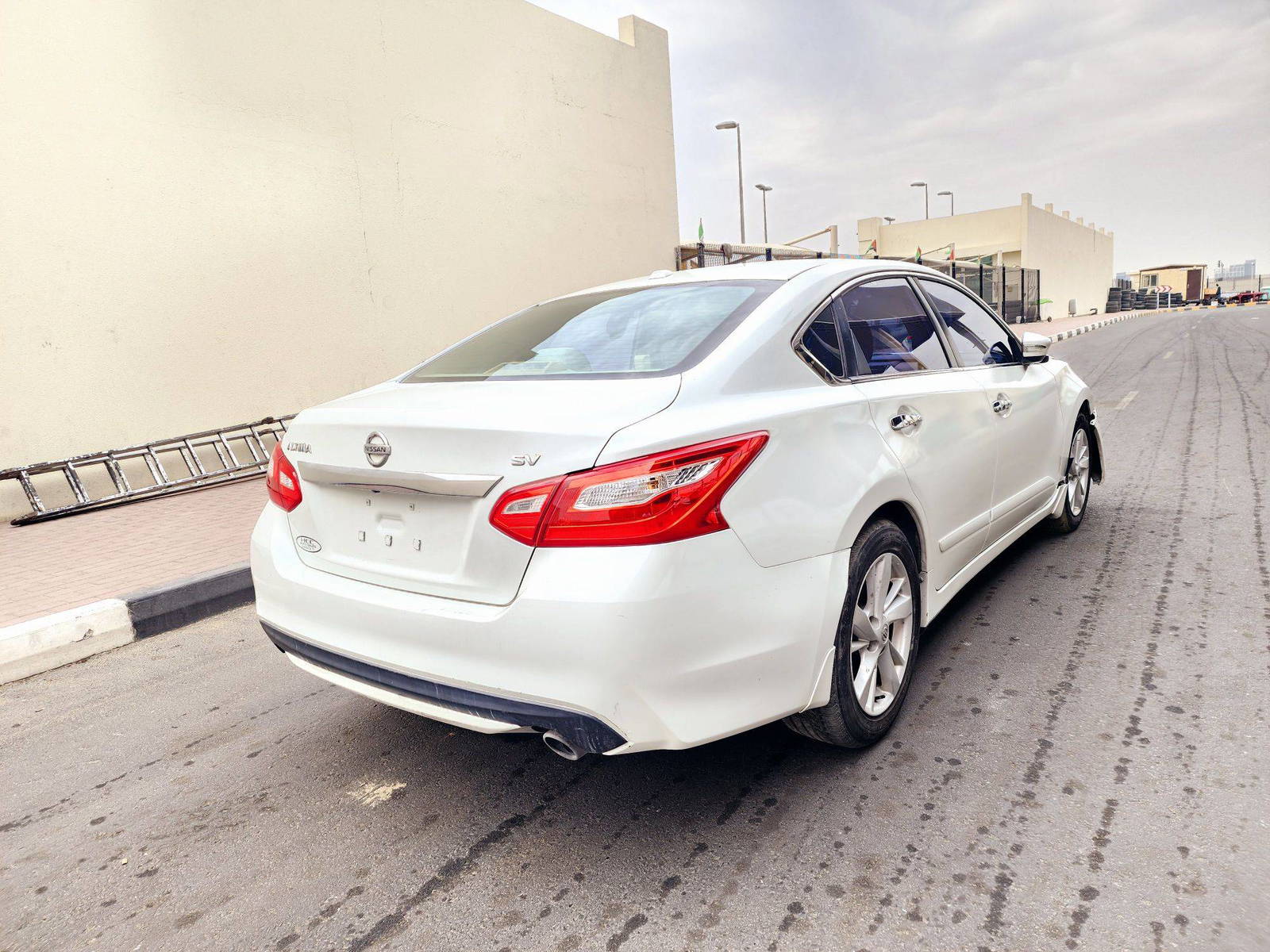2016 NISSAN ALTIMA — 110935 Miles — Lot 70499134 — Souq - Marhaba Auctions Used Cars - Image 3