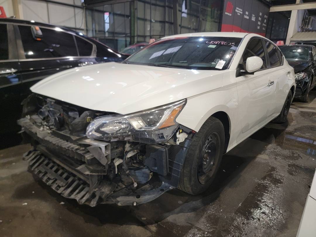 2020 NISSAN ALTIMA — 96136 Miles — Lot 241091 — Main - Marhaba Auctions Used Cars - Image 4