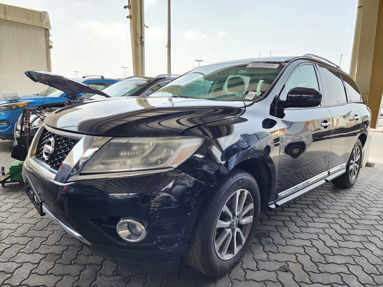 2013 NISSAN PATHFINDER — 164622 Miles — Lot 642249 — Souq - Marhaba Auctions Used Cars - Image 5