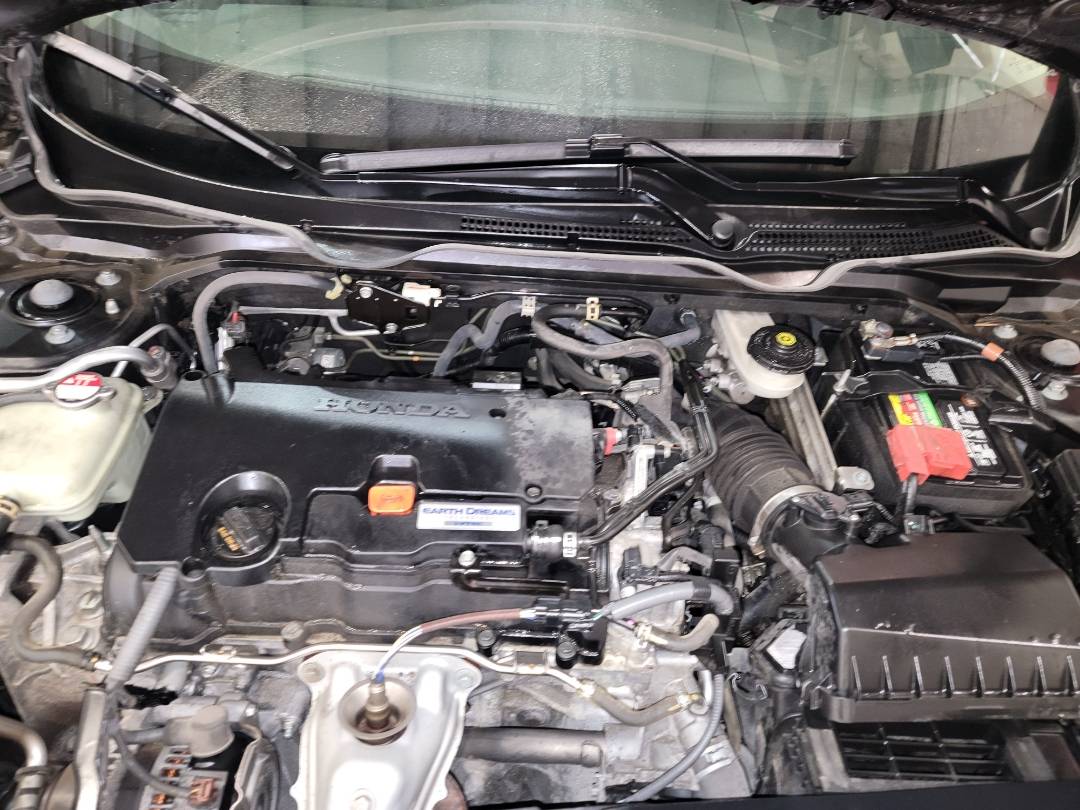 2019 HONDA CIVIC — 197544 Miles — Lot 63802873 - Marhaba Auctions Used Cars - Image 9