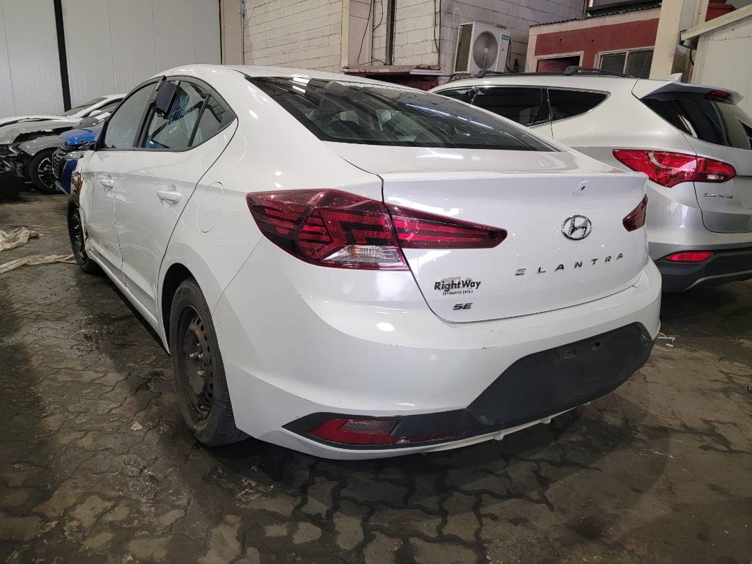 2019 HYUNDAI ELANTRA — 128732 Miles — Lot KH474076 — Main - Marhaba Auctions Used Cars - Image 3