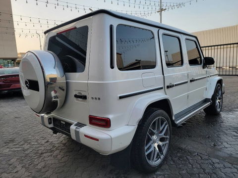 MERCEDES BENZ AMG G63