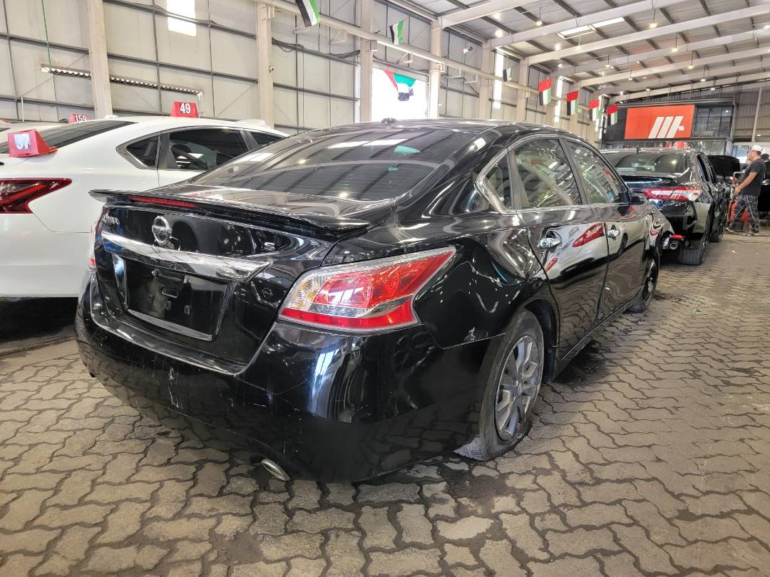 2015 NISSAN ALTIMA — 114714 Miles — Lot P1FC175993 — Main - Marhaba Auctions Used Cars - Image 3