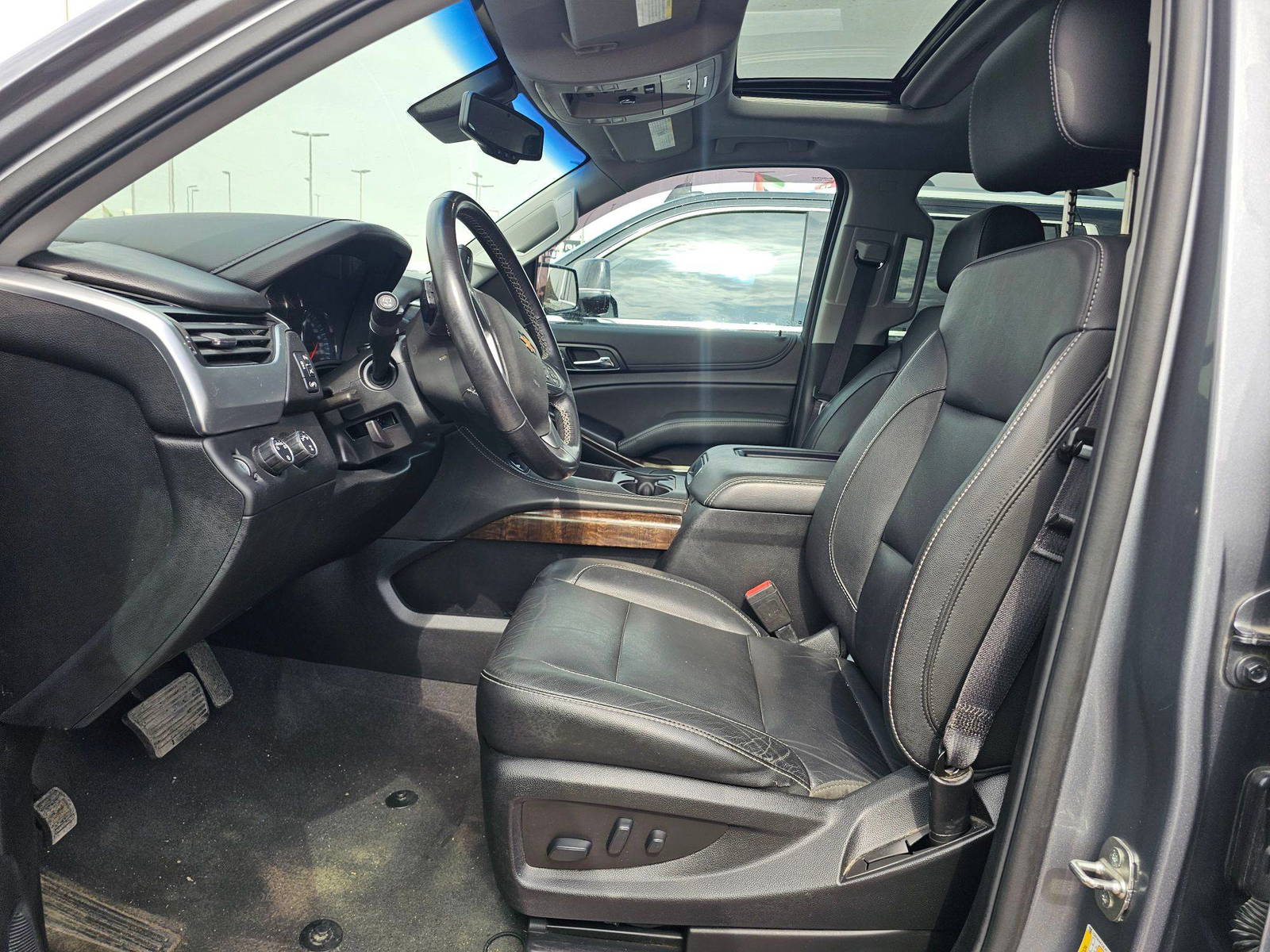 CHEVROLET SUBURBAN 2020 - Marhaba Auction Used Cars - Image 11