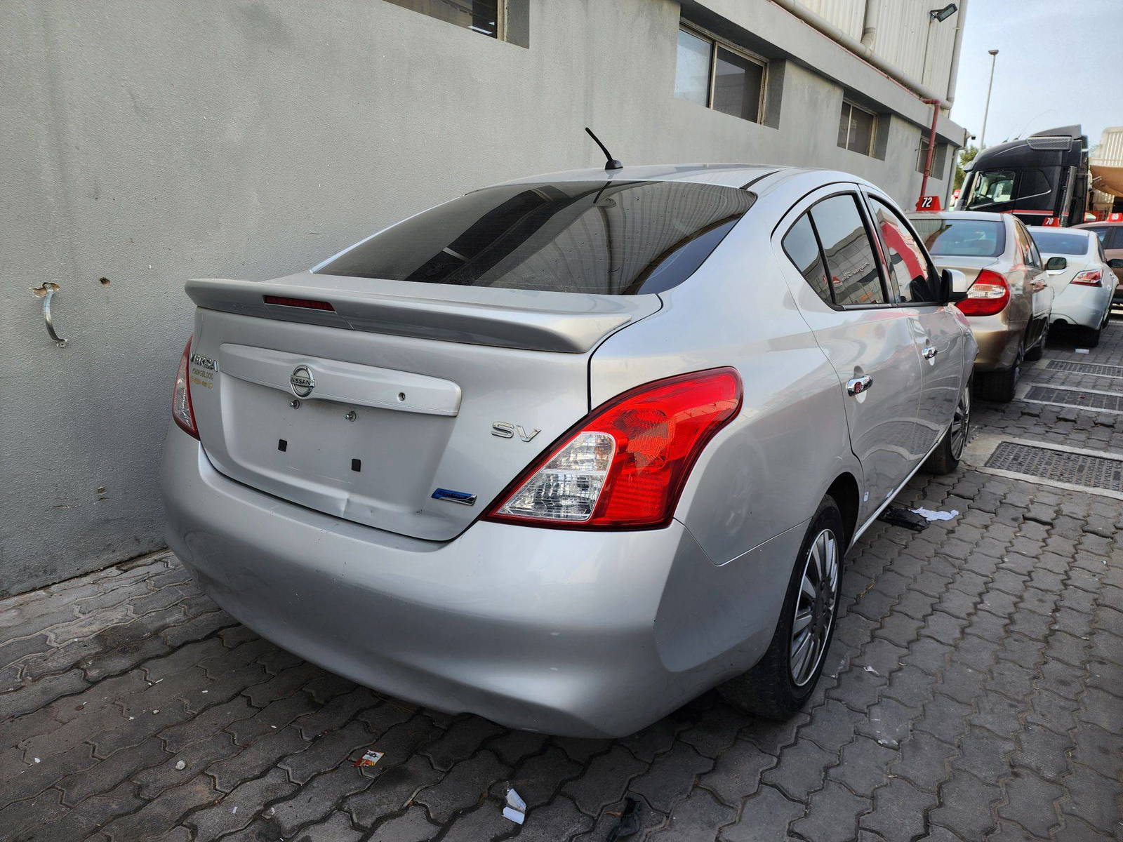 2014 NISSAN VERSA — 128213 Miles — Lot 40763698 — Al Quoz - Marhaba Auctions Used Cars - Image 5