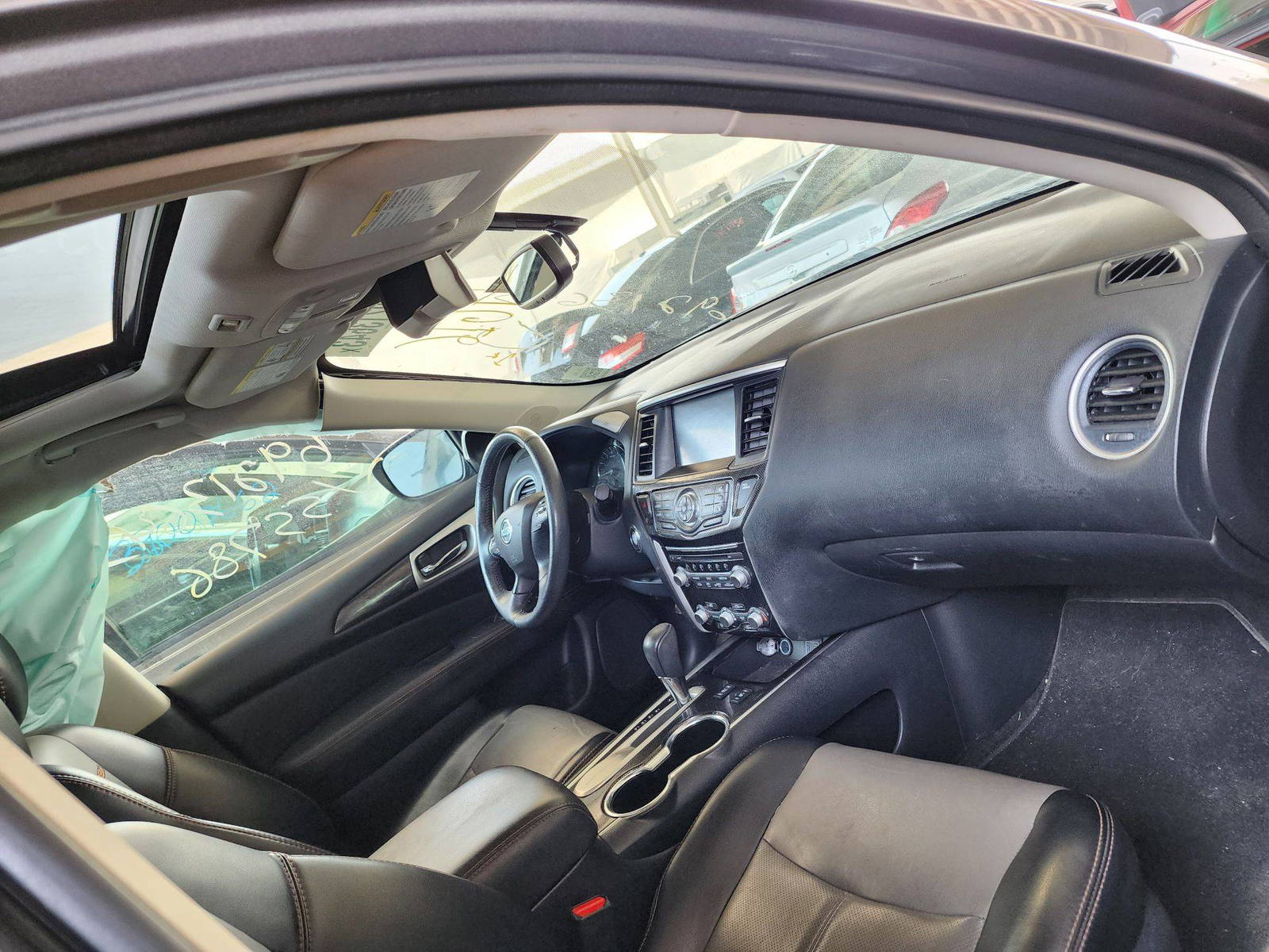 2019 NISSAN PATHFINDER — 55786 Miles — Lot 69213643 — Souq - Marhaba Auctions Used Cars - Image 5