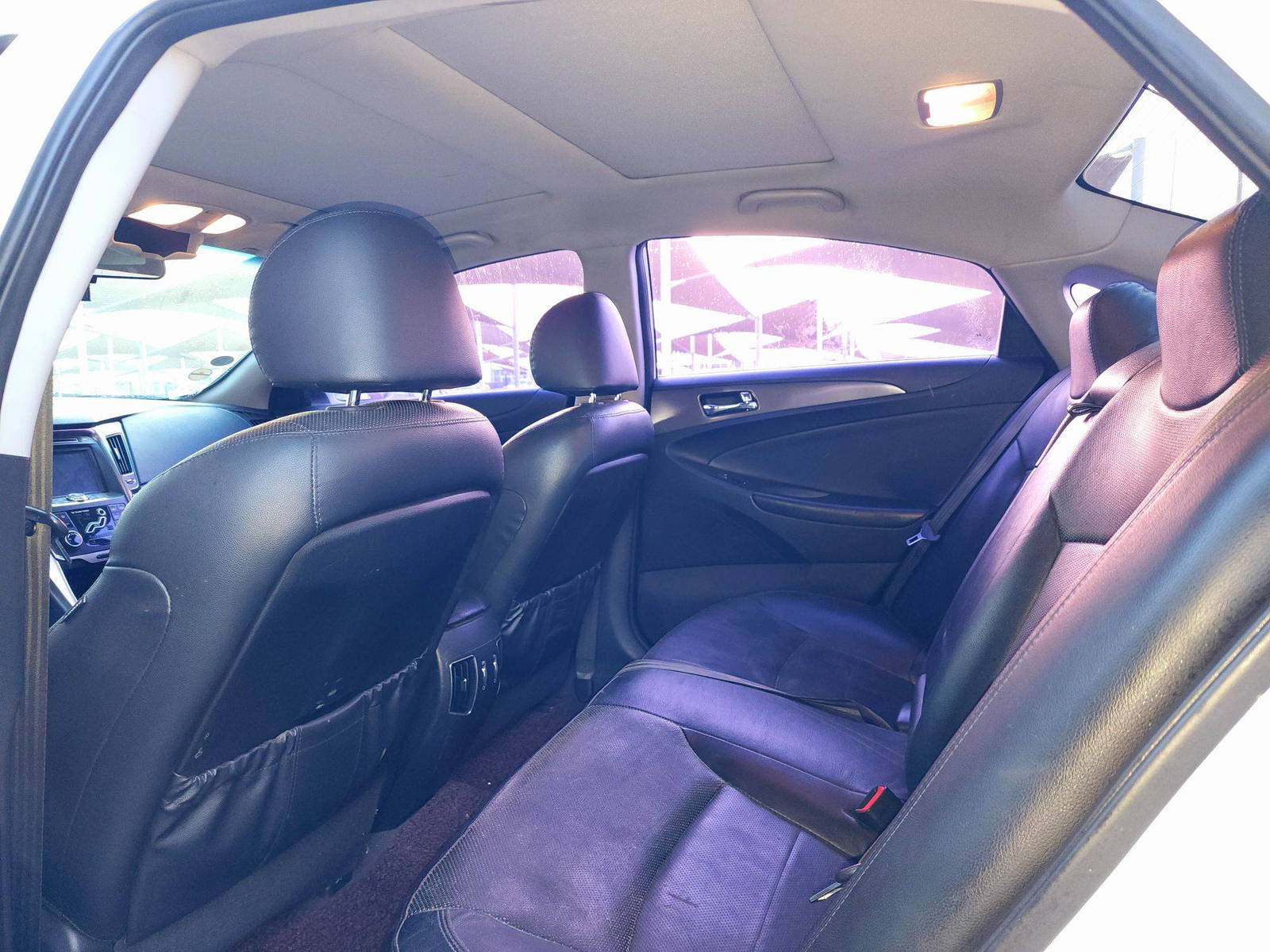 2012 HYUNDAI SONATA — 32265 KM — Lot 048200 — Main - Marhaba Auctions Used Cars - Image 6
