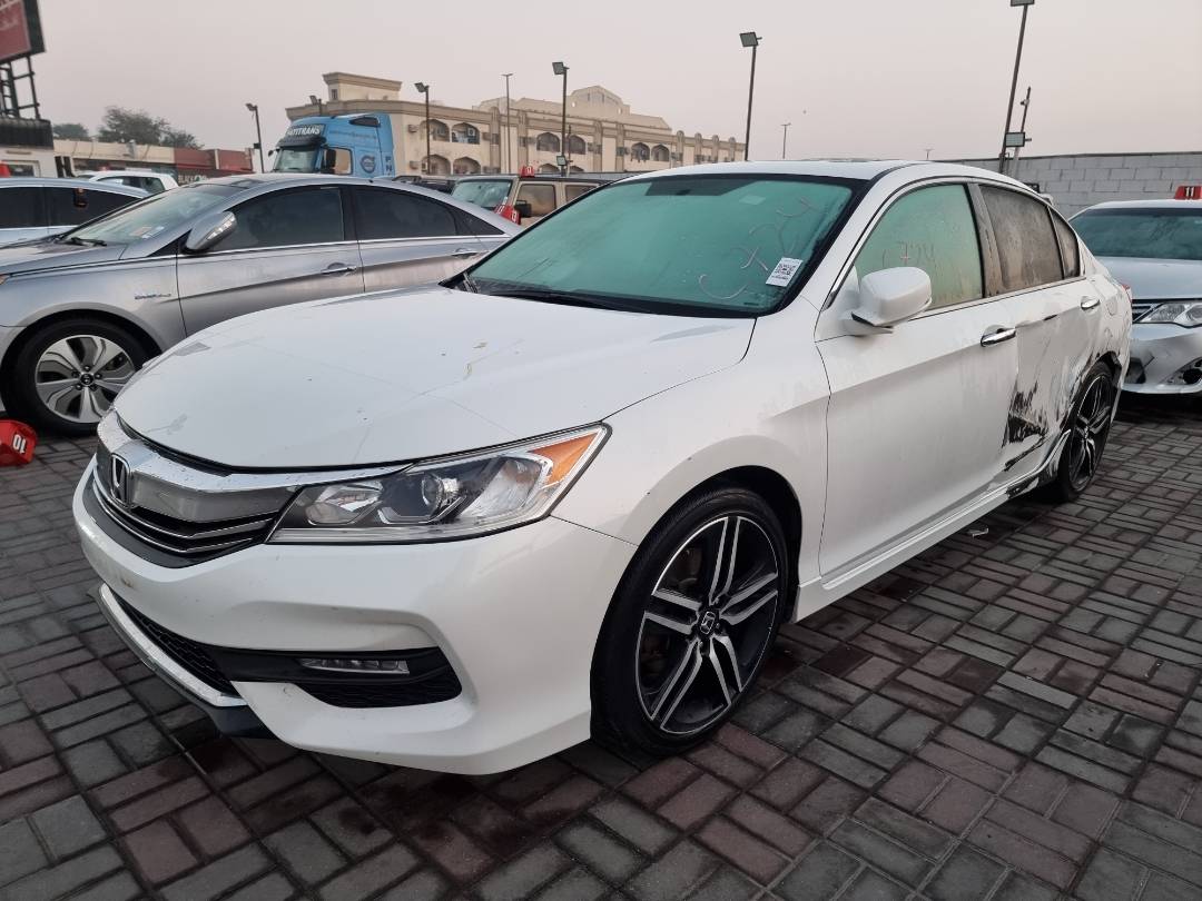 2017 HONDA ACCORD — 162212 KM — Lot 215487 — Ind. 12 - Marhaba Auctions Used Cars - Image 3