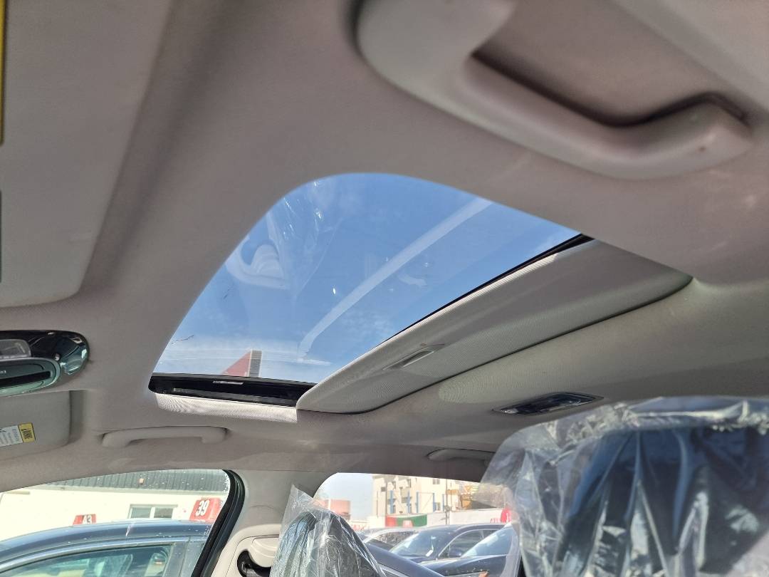 HYUNDAI TUCSON 2022 - Marhaba Auction Used Cars - Image 9