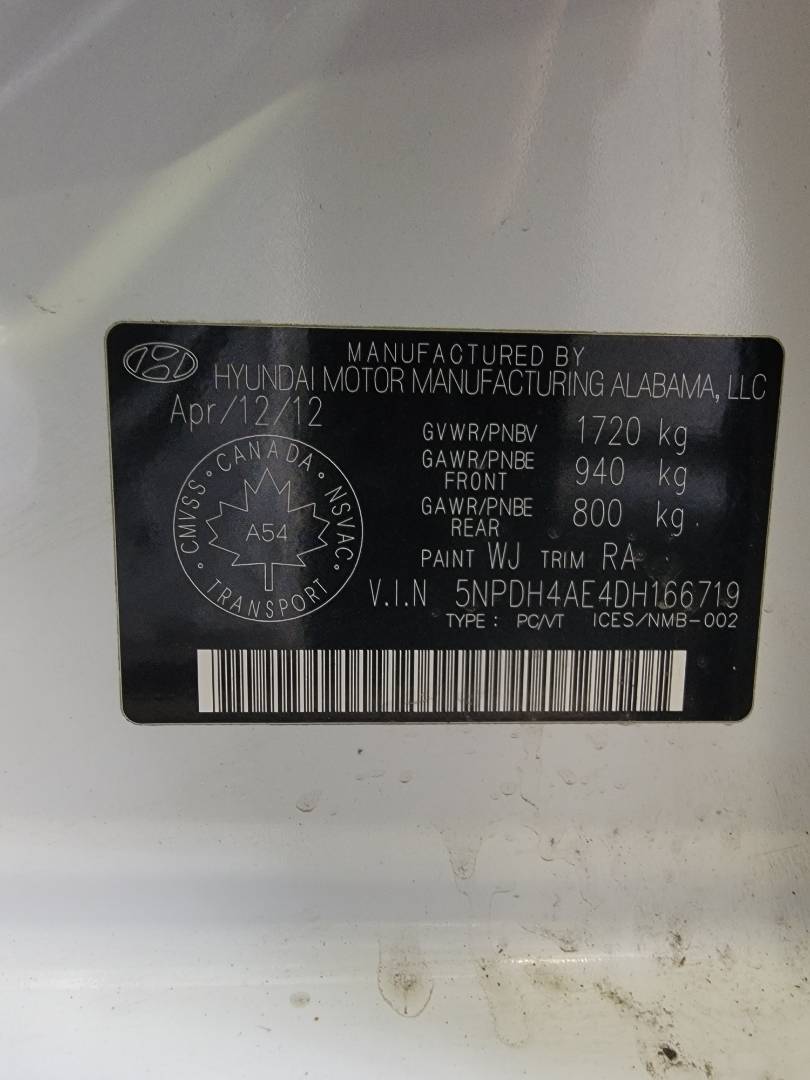 2013 HYUNDAI ELANTRA — 218755 KM — Lot 42490 — Main - Marhaba Auctions Used Cars - Image 9