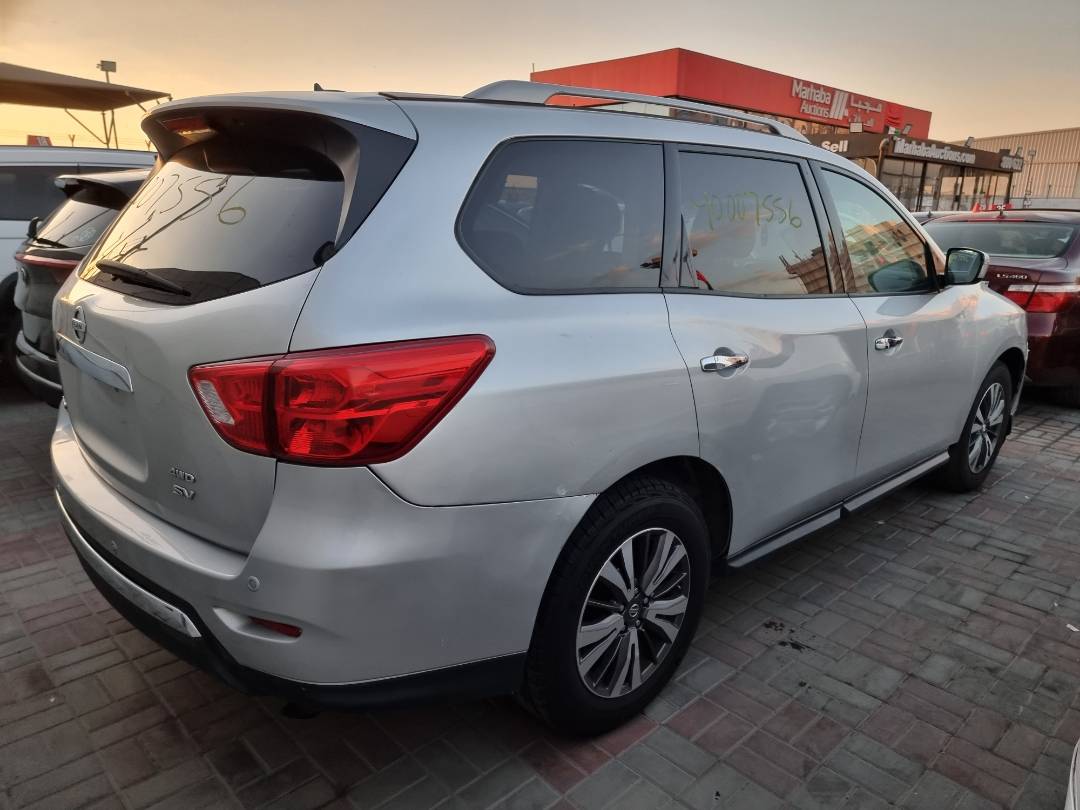 2017 NISSAN PATHFINDER — 126890 Miles — Lot 40007556 — Main - Marhaba Auctions Used Cars - Image 4