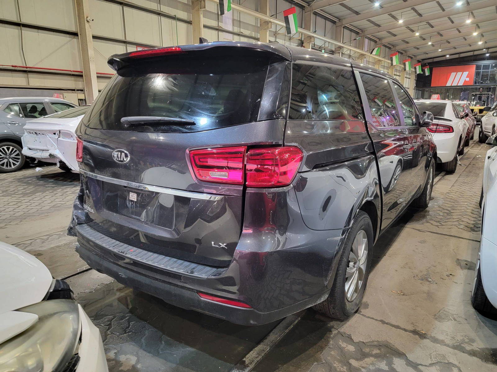 KIA SEDONA 2021 - Marhaba Auction Used Cars - Image 6