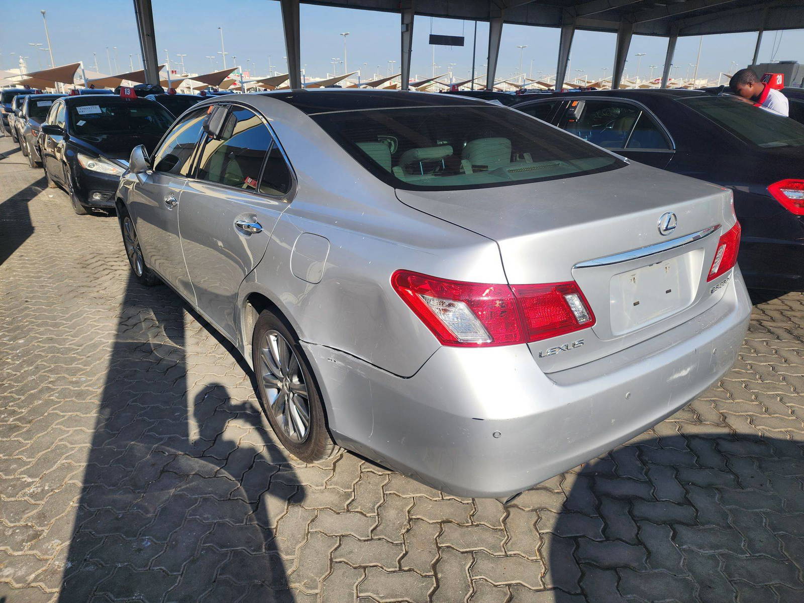 2007 LEXUS ES 350 — 214465 Miles — Lot 37834993 - Marhaba Auctions Used Cars - Image 4