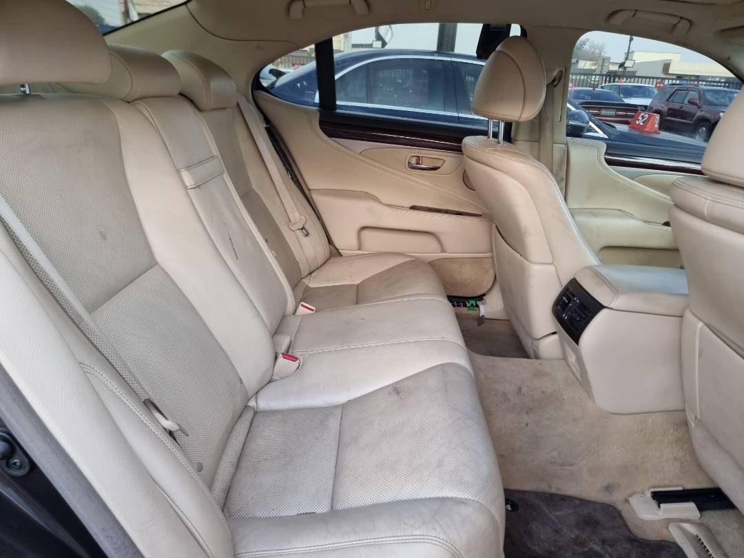 2016 LEXUS LS 460 — 165834 Miles — Lot 5026337 — Main - Marhaba Auctions Used Cars - Image 7