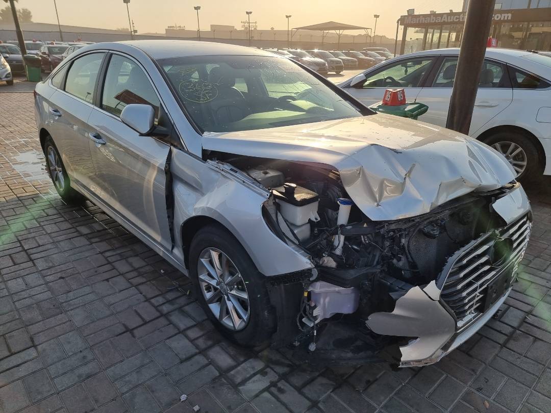 2018 HYUNDAI SONATA — 101628 Miles — Lot 125487 — Ind. 12 - Marhaba Auctions Used Cars - Image 4