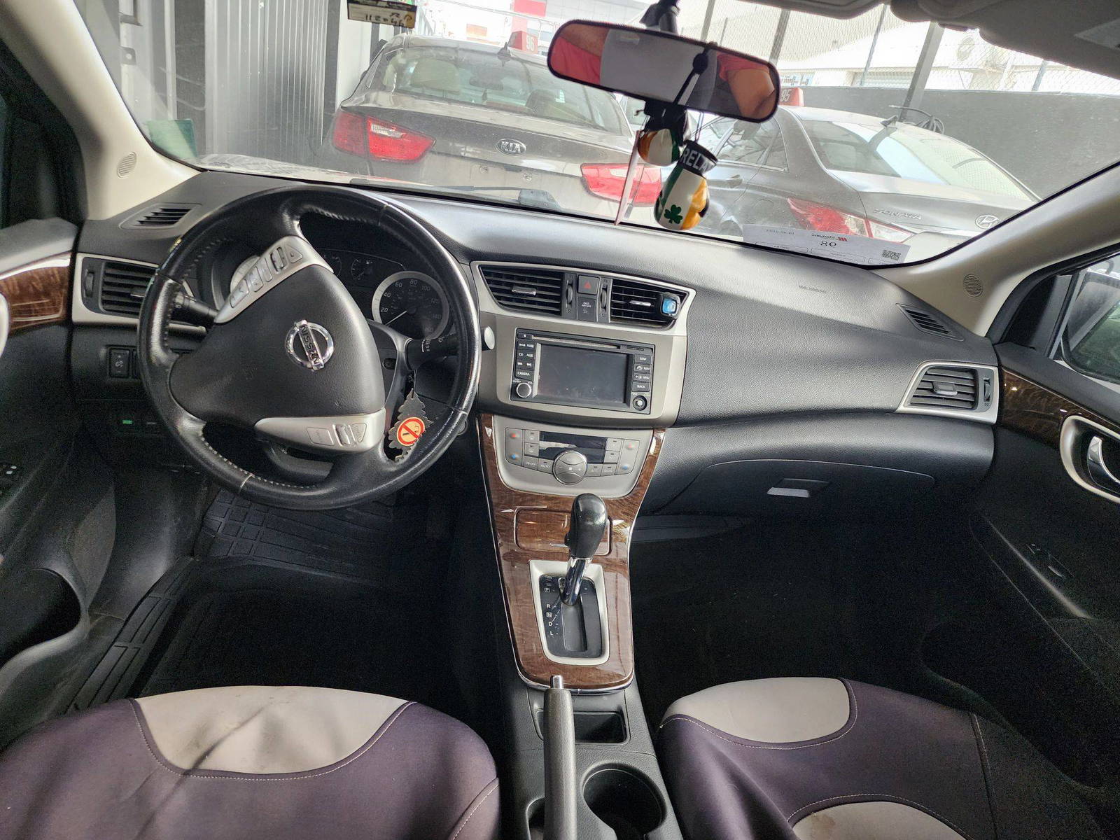 2013 NISSAN SENTRA — 112046 Miles — Lot DL562872 — Al Quoz - Marhaba Auctions Used Cars - Image 9