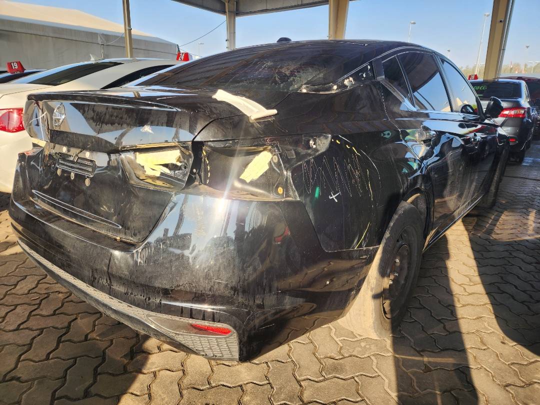 2020 NISSAN ALTIMA — 65789 Miles — Lot 42778694 - Marhaba Auctions Used Cars - Image 4