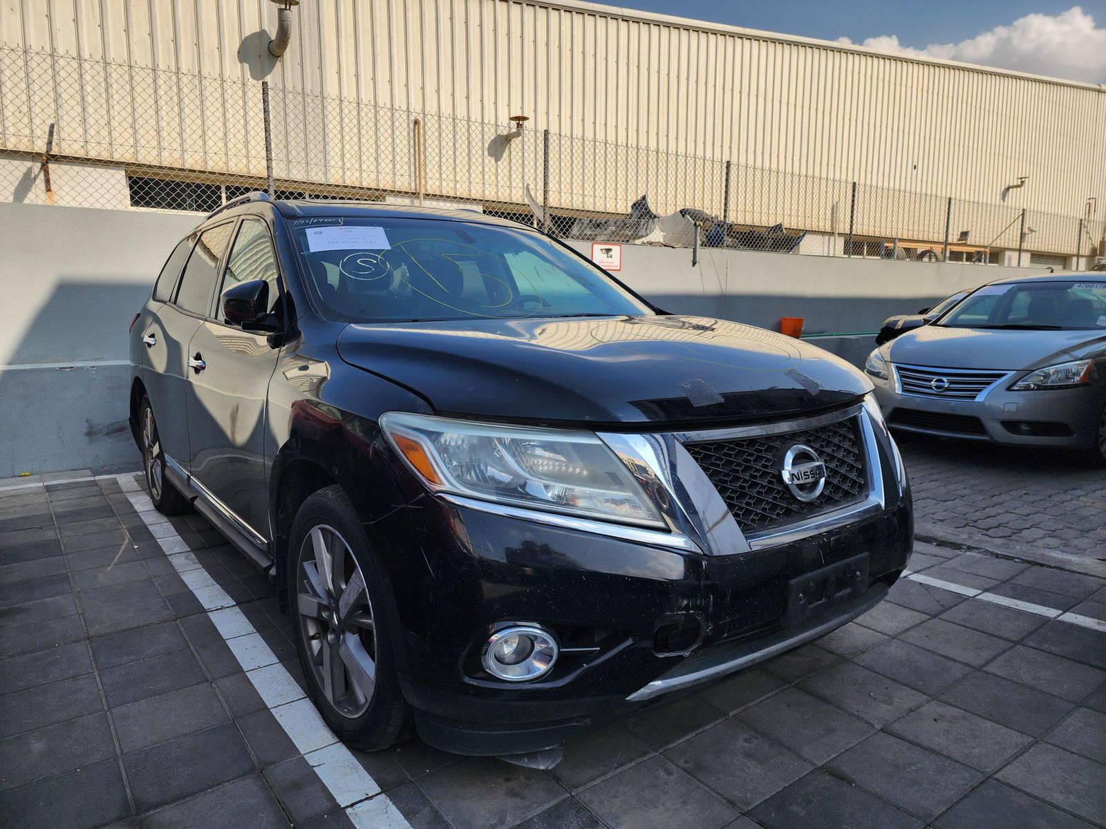 2014 NISSAN PATHFINDER — 162292 Miles — Lot 61434534 — Al Quoz - Marhaba Auctions Used Cars - Image 4