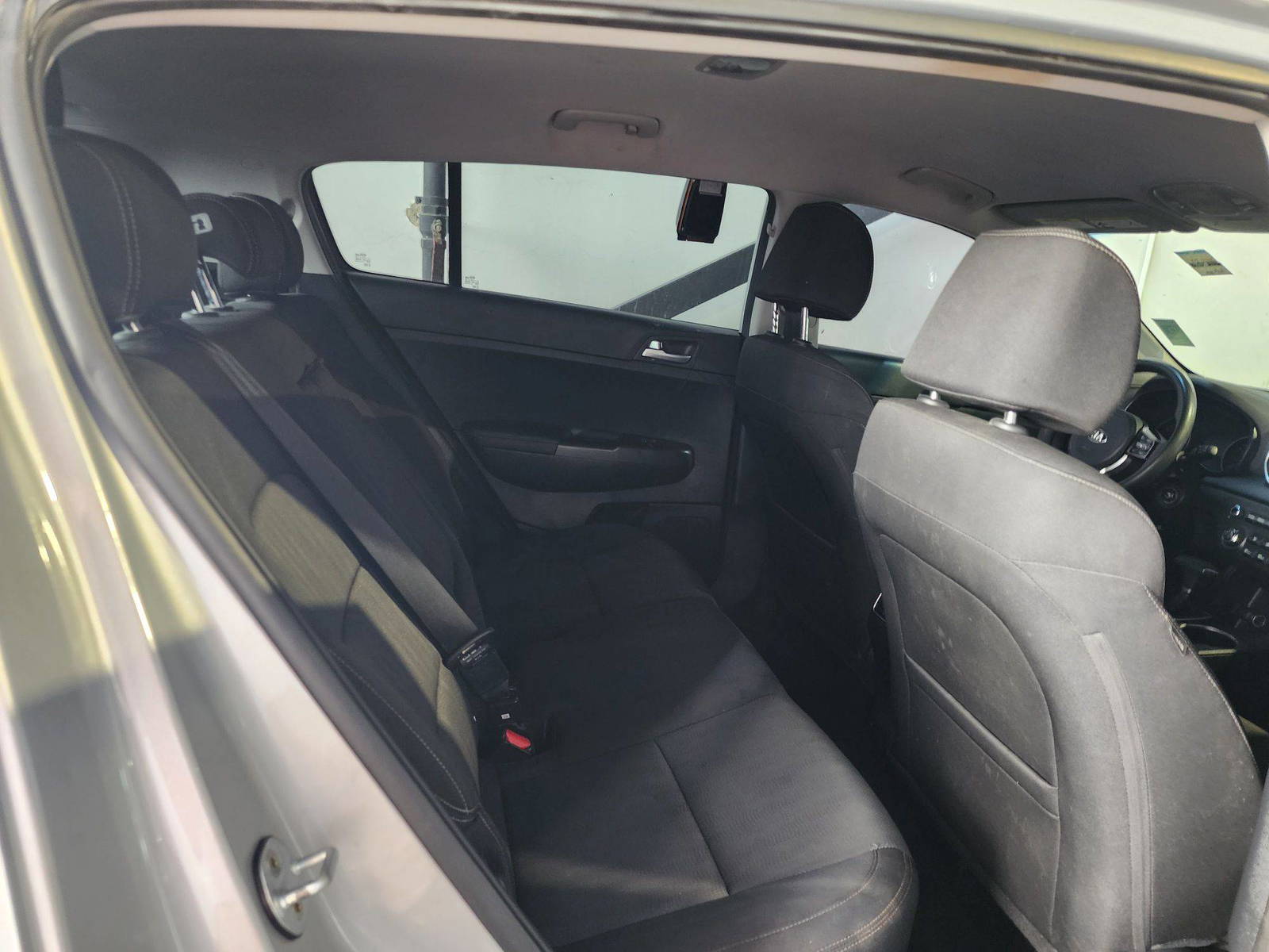 2020 KIA SPORTAGE — 98174 Miles — Lot 921938 — Al Quoz - Marhaba Auctions Used Cars - Image 7