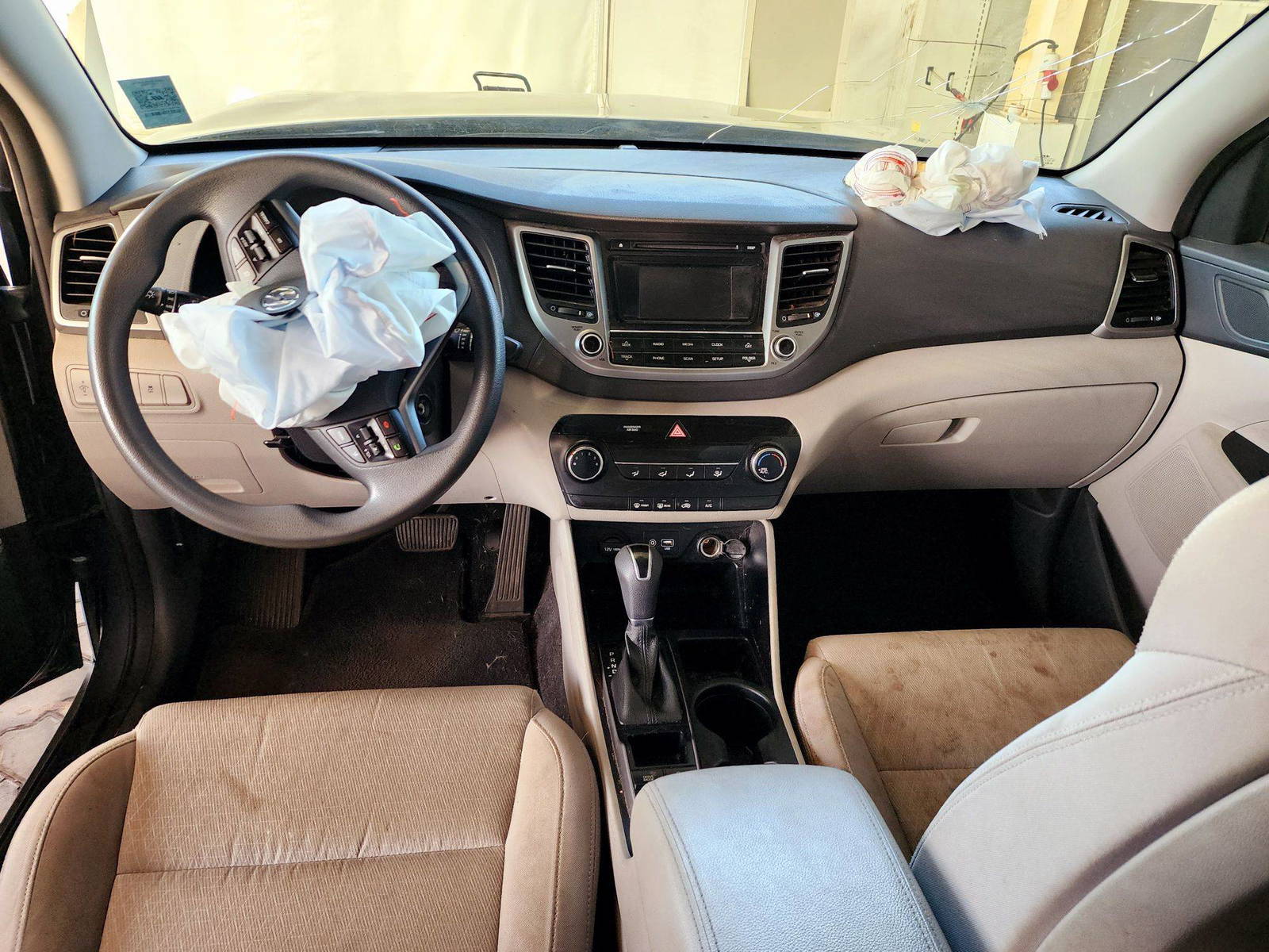 2016 HYUNDAI TUCSON — 65918 Miles — Lot 68392904 — Souq - Marhaba Auctions Used Cars - Image 7