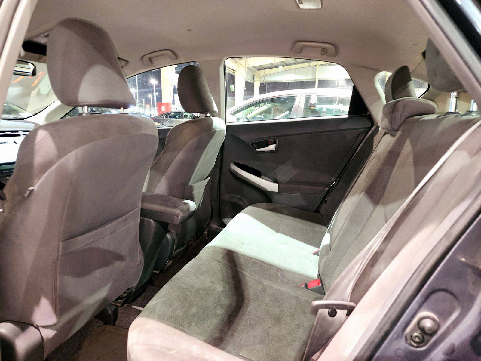 2011 TOYOTA PRIUS — 224355 Miles — Lot B1356394 — Souq - Marhaba Auctions Used Cars - Image 6