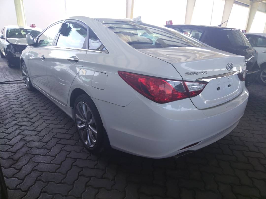2012 HYUNDAI SONATA — 144077 Miles — Lot 57995502 - Marhaba Auctions Used Cars - Image 5
