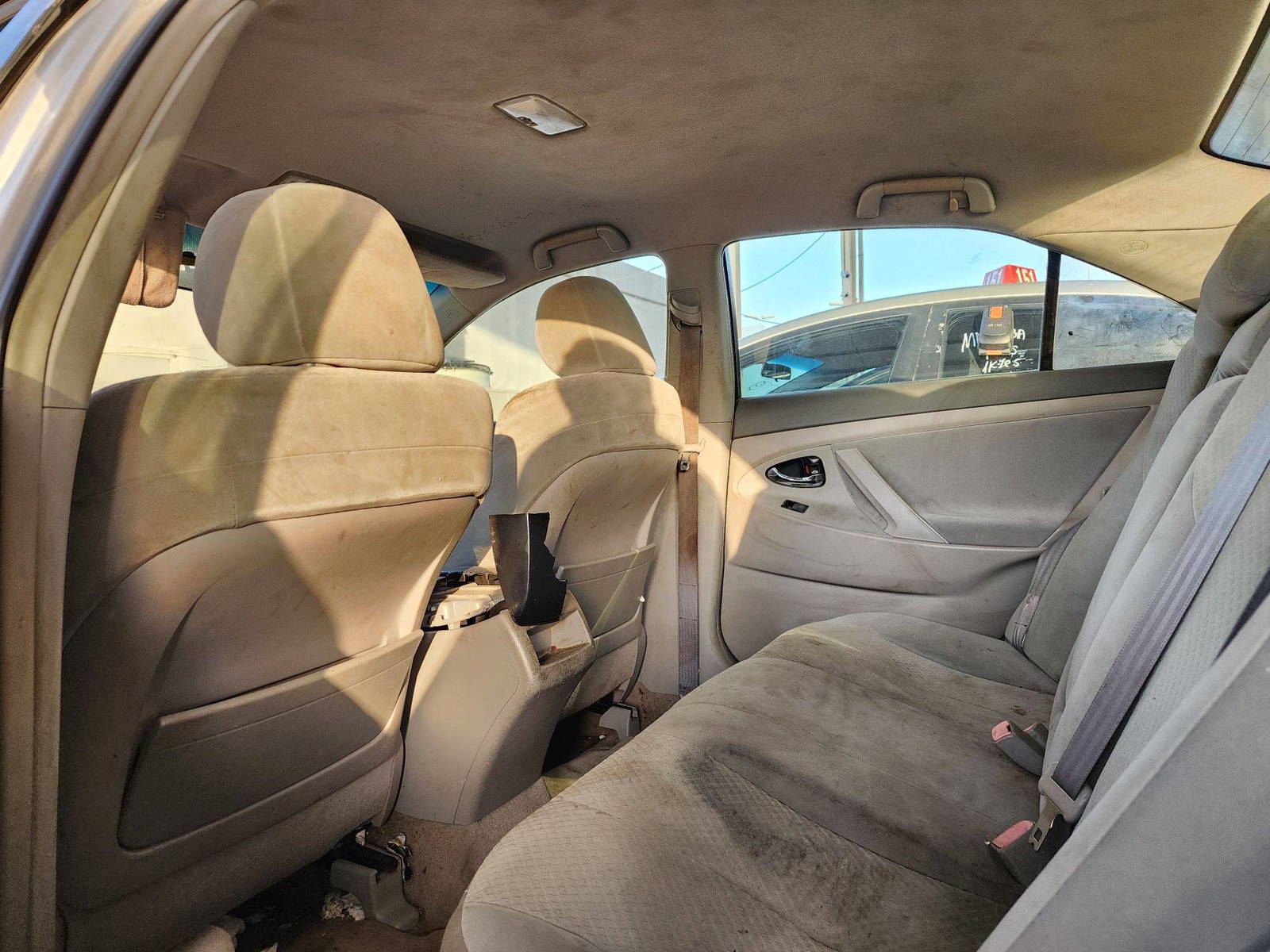 2009 TOYOTA CAMRY — 192448 Miles — Lot 39572151 — Souq - Marhaba Auctions Used Cars - Image 6
