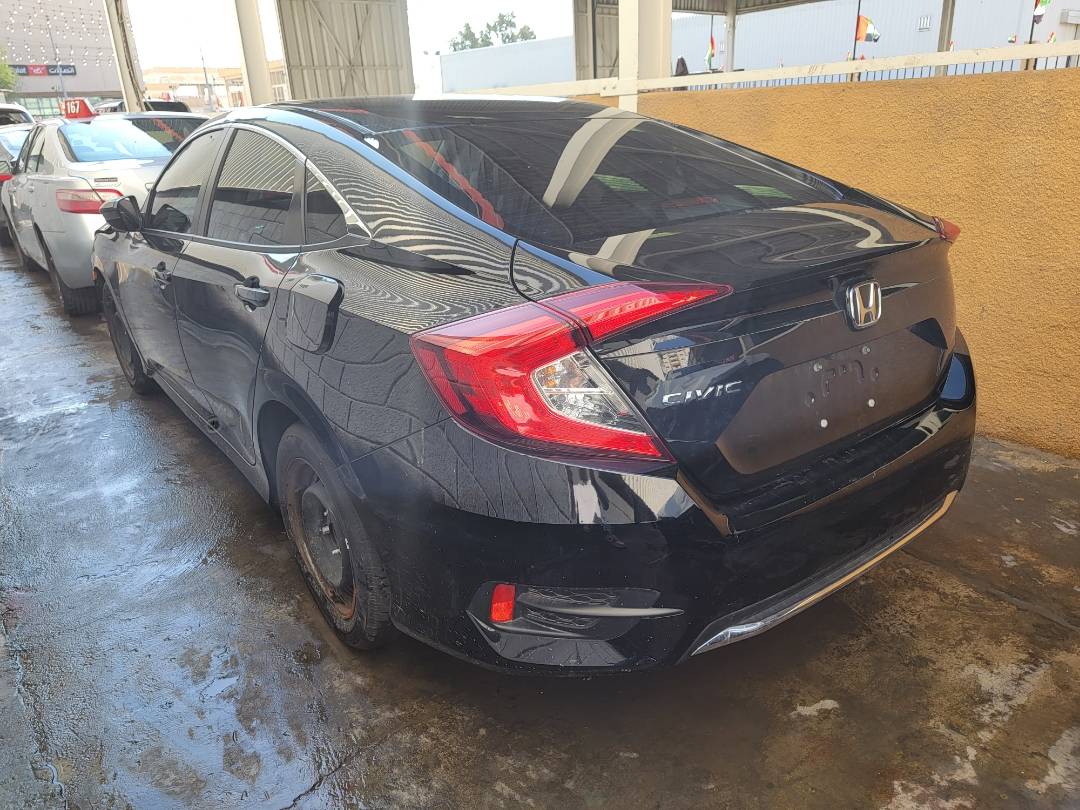 2020 HONDA CIVIC — 32881 Miles — Lot 599246 - Marhaba Auctions Used Cars - Image 4