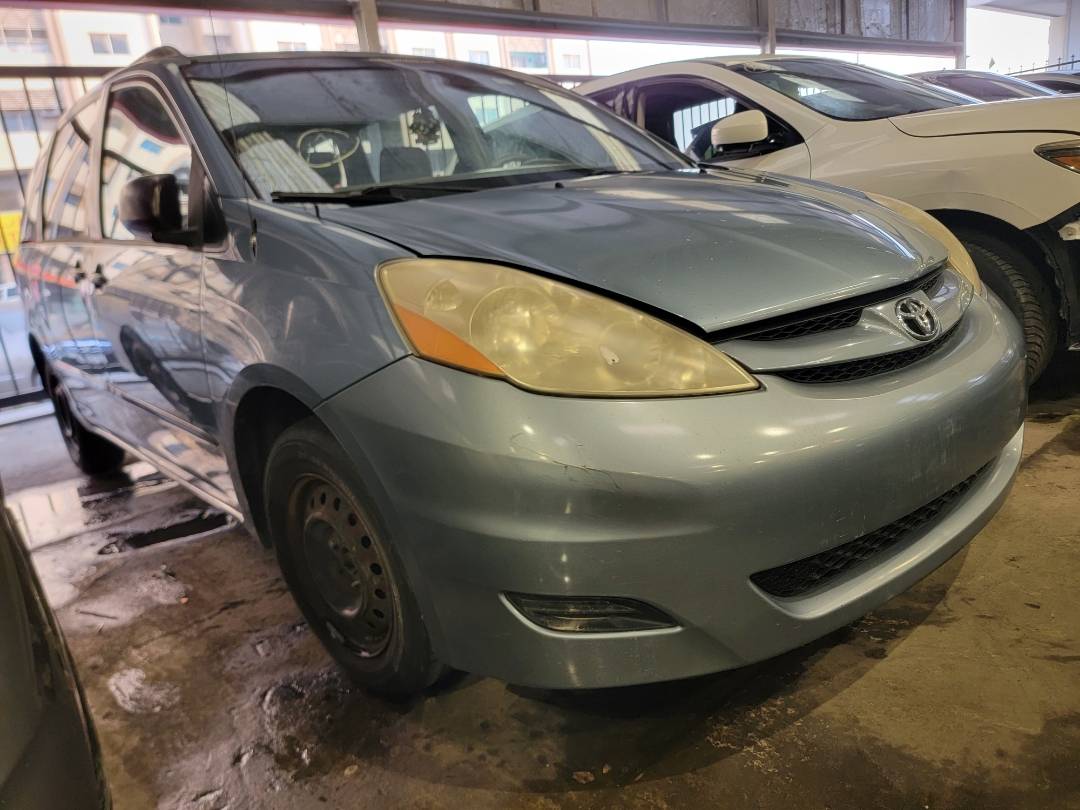 2008 TOYOTA SIENNA — 135711 Miles — Lot 39993954 — Main - Marhaba Auctions Used Cars - Image 6