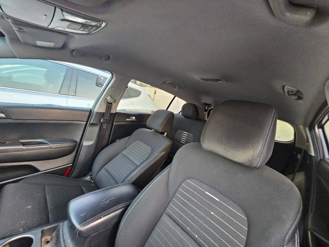 2018 KIA SPORTAGE — 142978 Miles — Lot 930574 — Main - Marhaba Auctions Used Cars - Image 8
