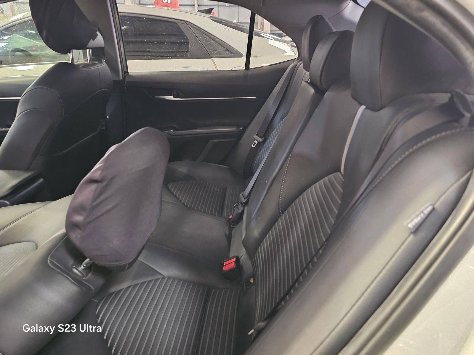 2018 TOYOTA CAMRY — 149713 Miles — Lot 82431635 — Main - Marhaba Auctions Used Cars - Image 9