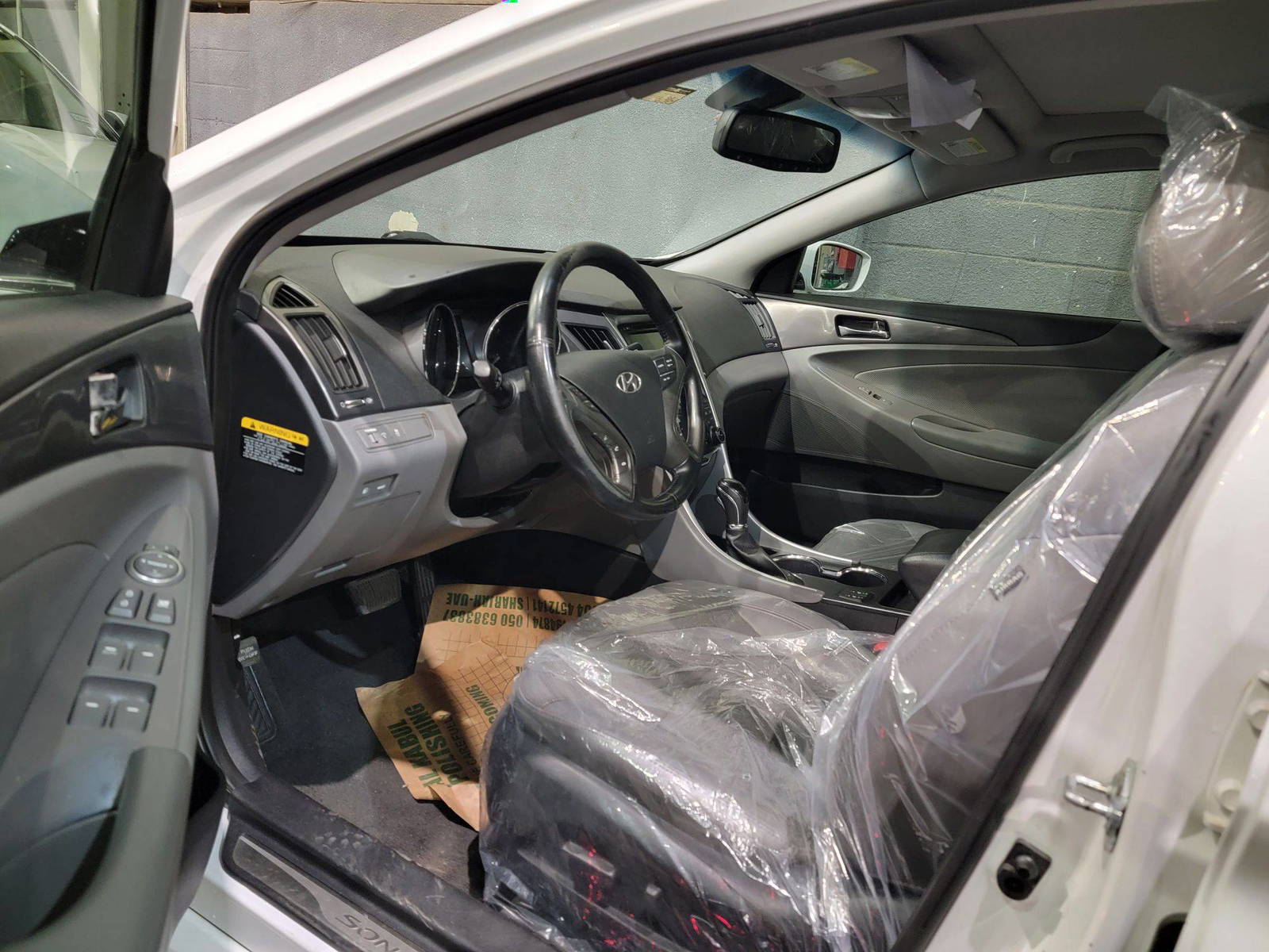 2015 HYUNDAI SONATA — 224747 Miles — Lot FA132043 — Main - Marhaba Auctions Used Cars - Image 10