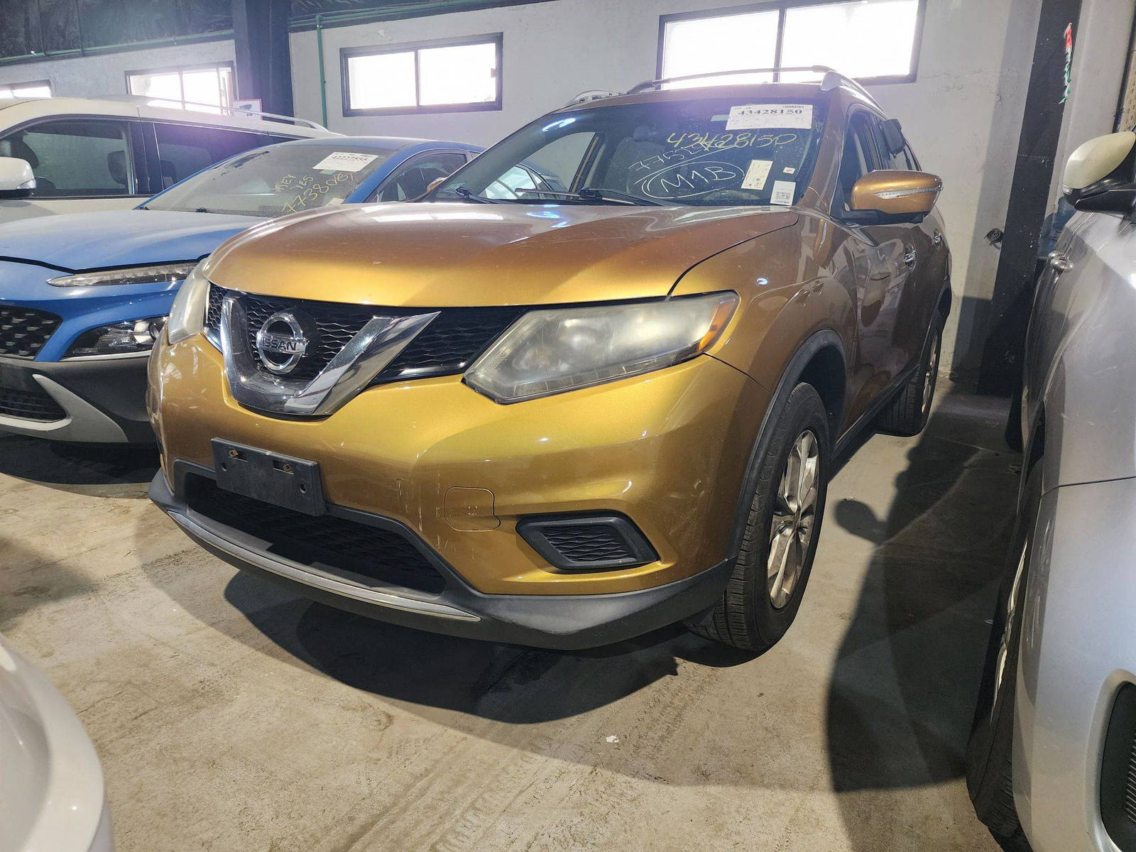 NISSAN ROGUE