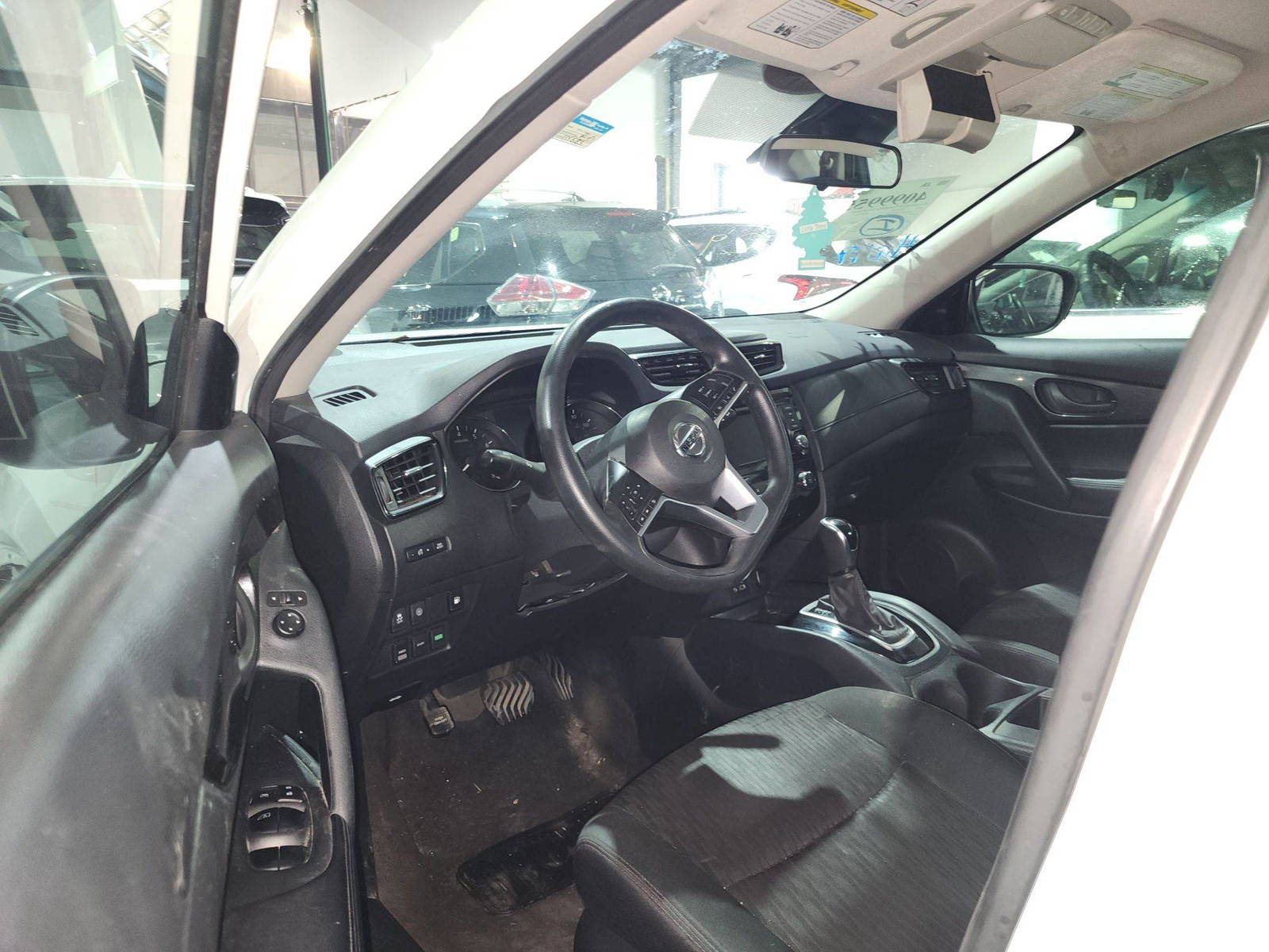 2020 NISSAN ROGUE — 115683 Miles — Lot 785400 — Souq - Marhaba Auctions Used Cars - Image 7