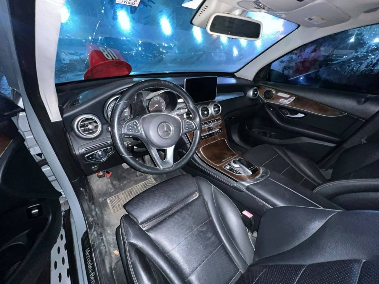 2018 MERCEDES BENZ GLC-300 — 131217 Miles — Lot G4JB8JV092489 - Marhaba Auctions Used Cars - Image 2